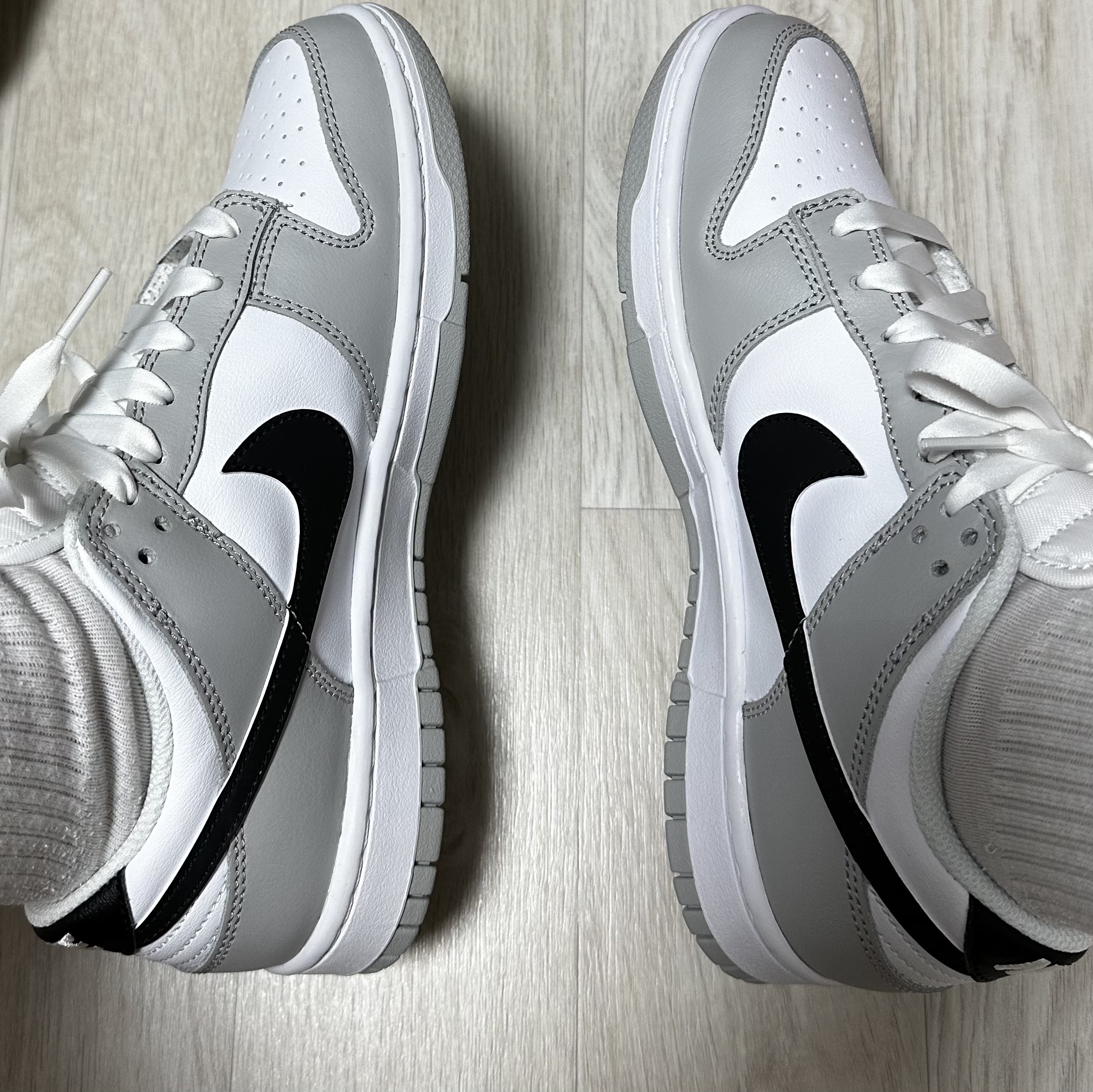 Nike Dunk Low Retro SE Jackpot Grey Fog 착용 스타일