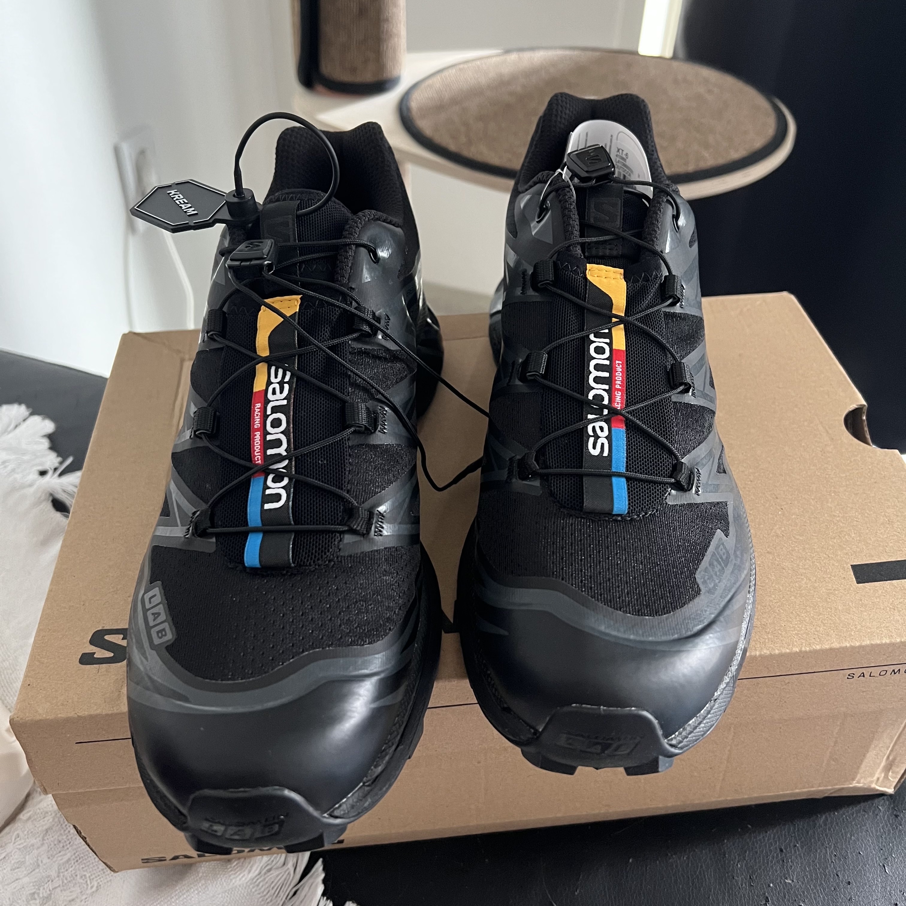 Salomon XT-6 ADV Black 착용 스타일
