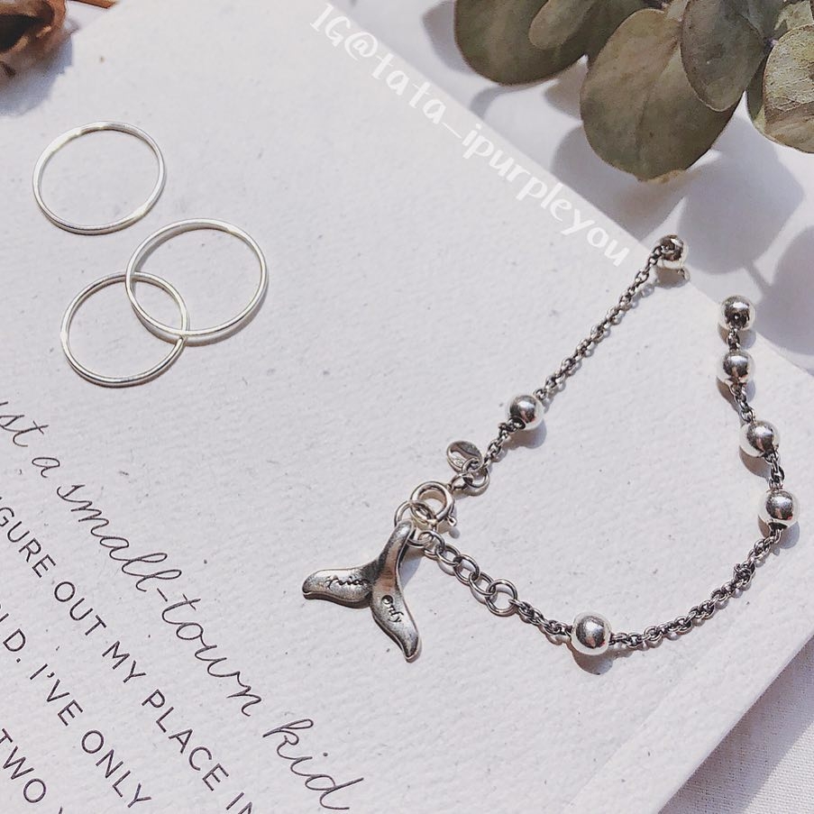Frica Dolphin Rosario Bracelet Silver 착용 스타일 - 2