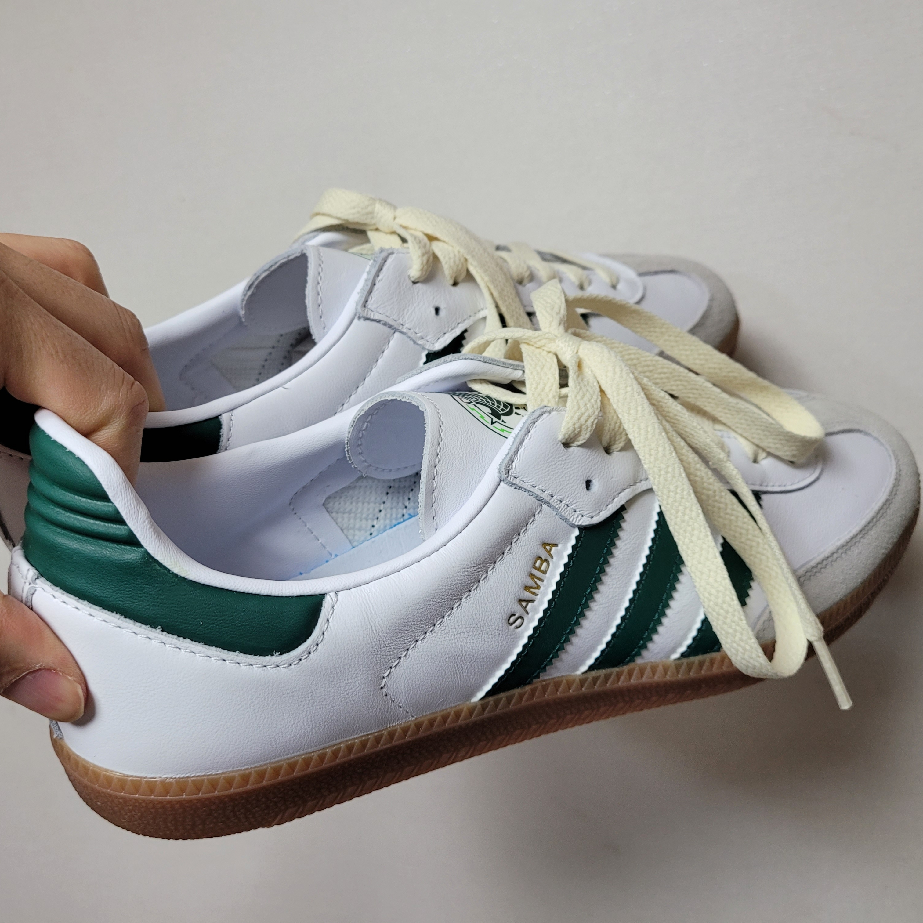 Adidas Samba Mexico 착용 스타일 - 2