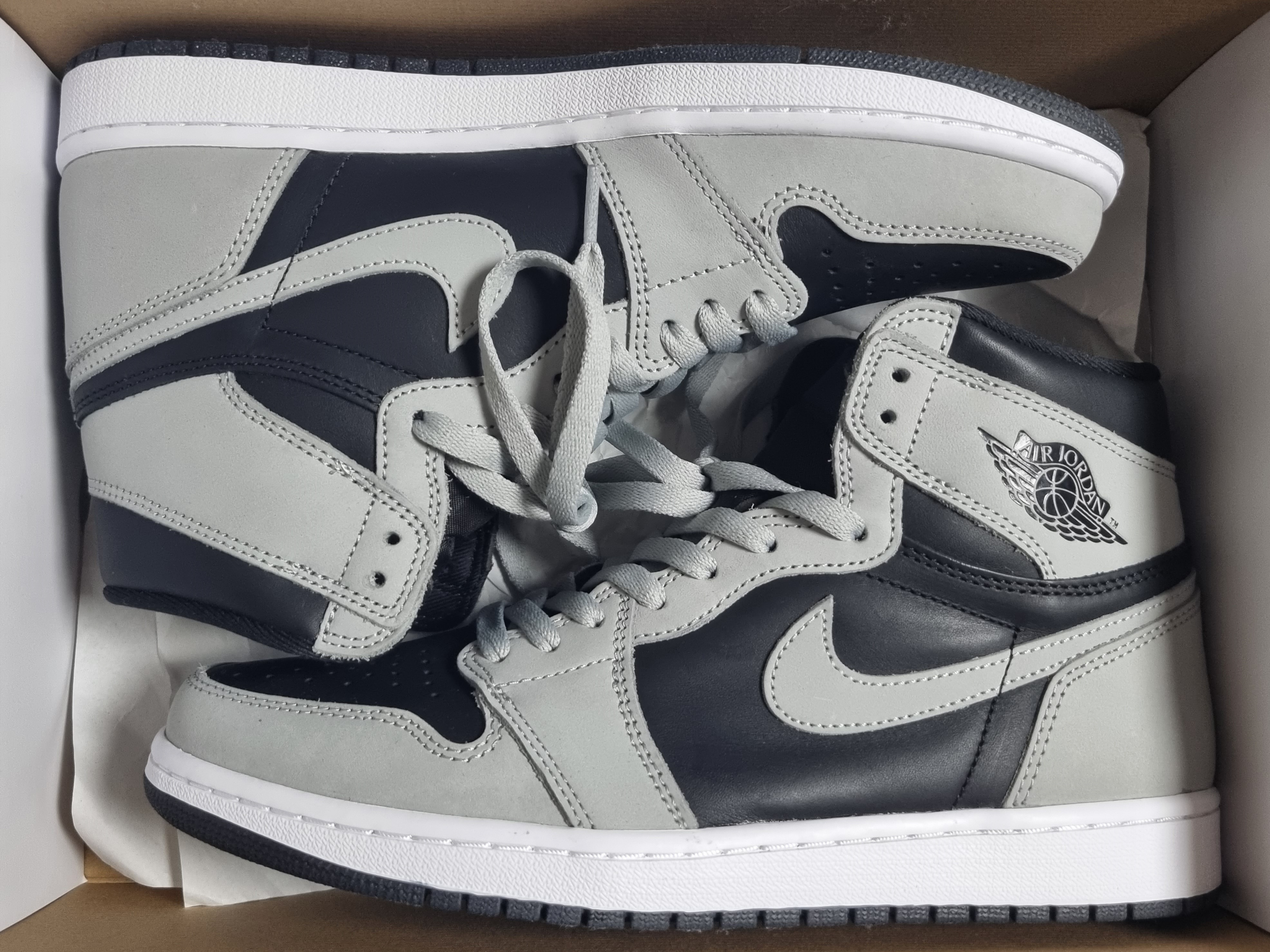 Jordan 1 Retro High OG Shadow 2.0 착용 스타일