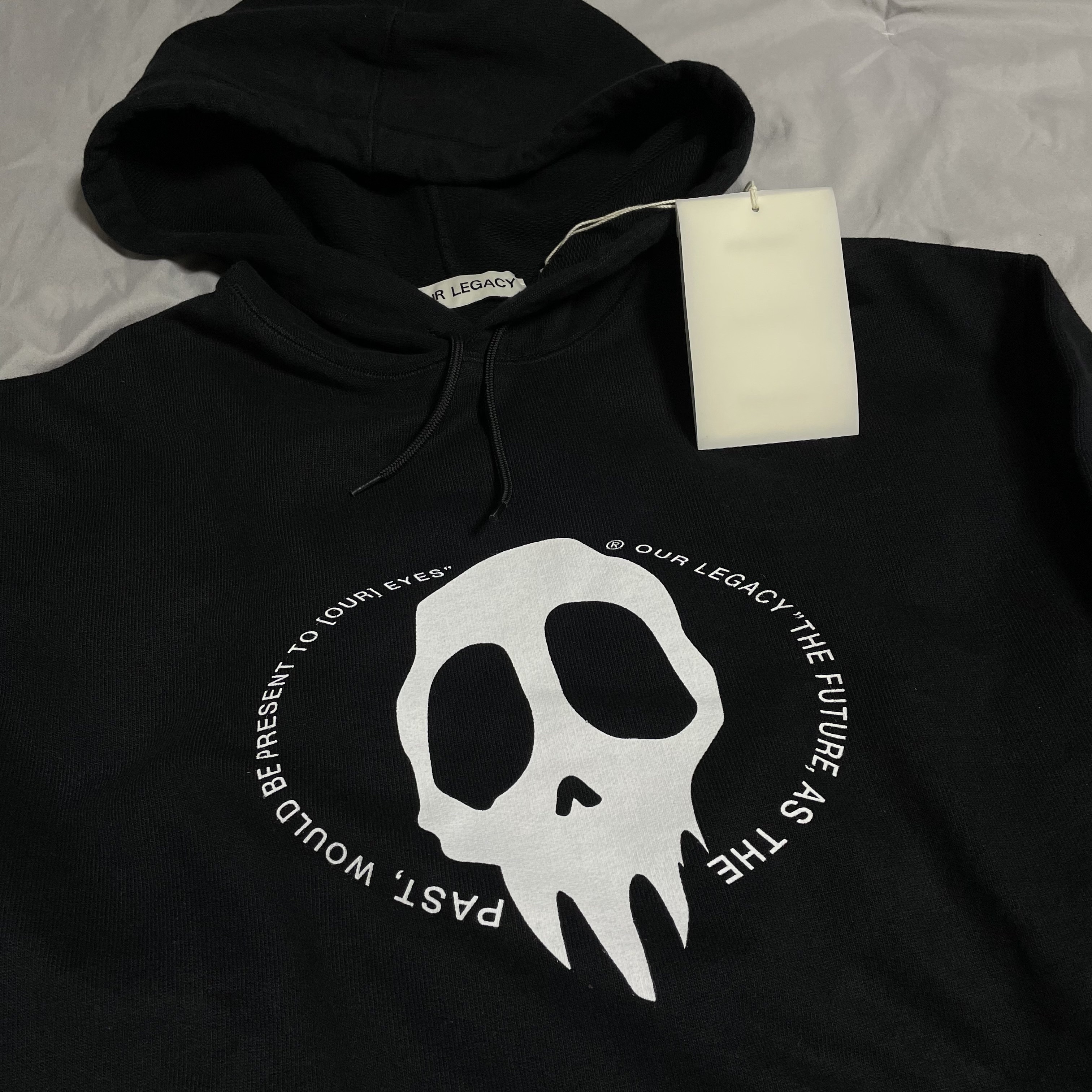 Our Legacy Loose Hoodie Maverick Skull Print Black, Stussy Skull Sweater Natural 착용 스타일 - 1