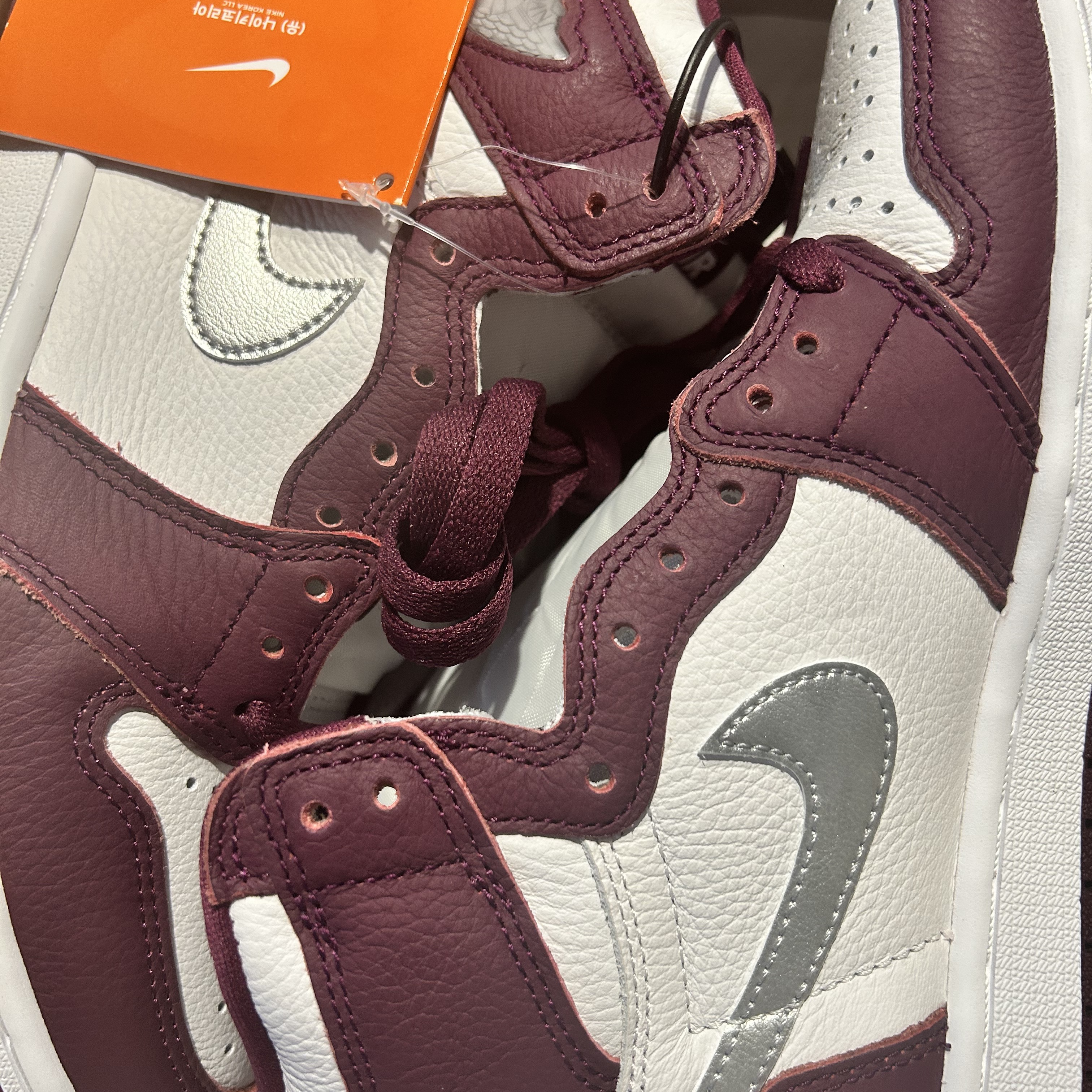 Jordan 1 Retro High OG Bordeaux 착용 스타일