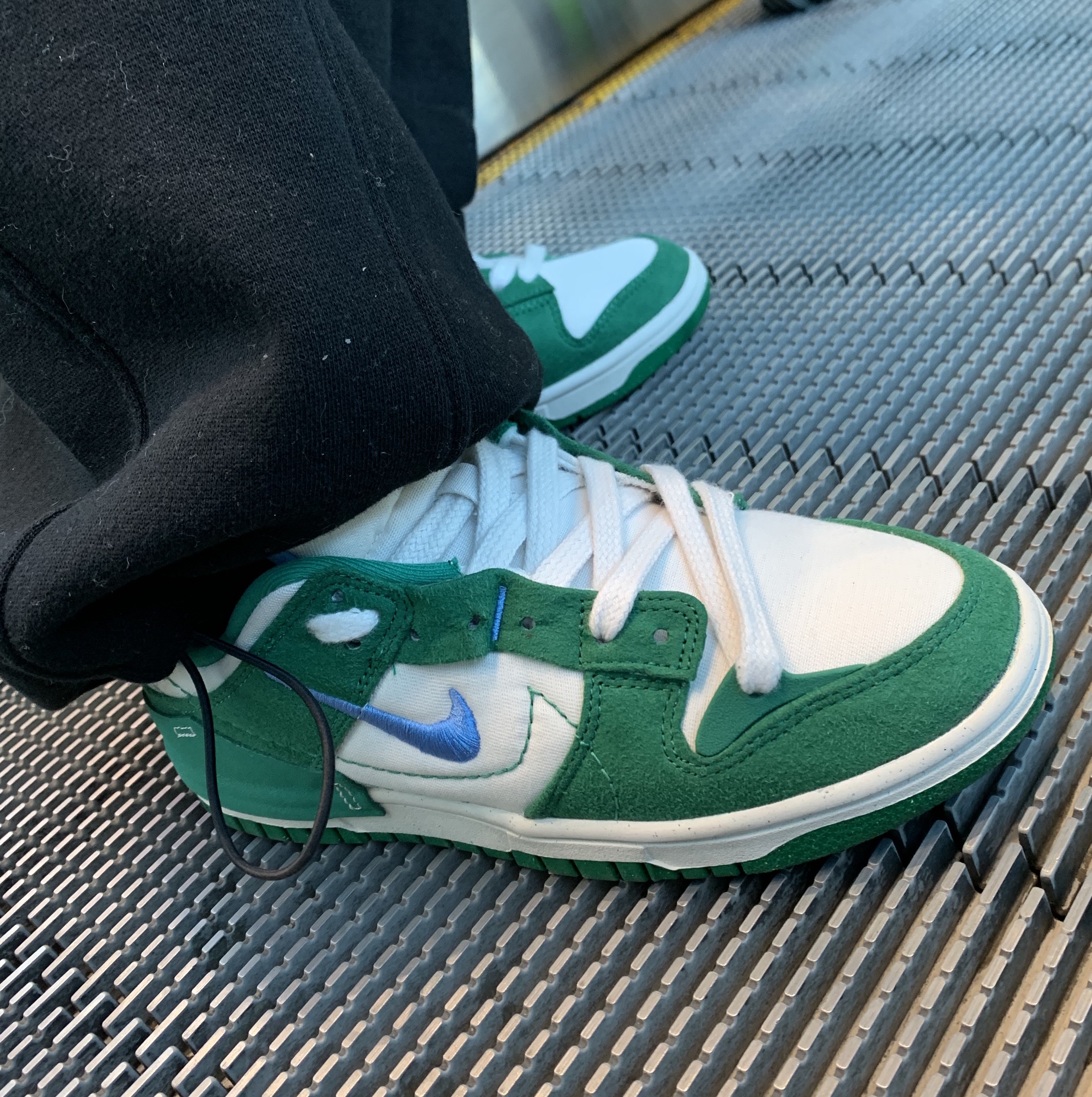 (W) Nike Dunk Low Disrupt 2 Phantom University Blue 착용 스타일