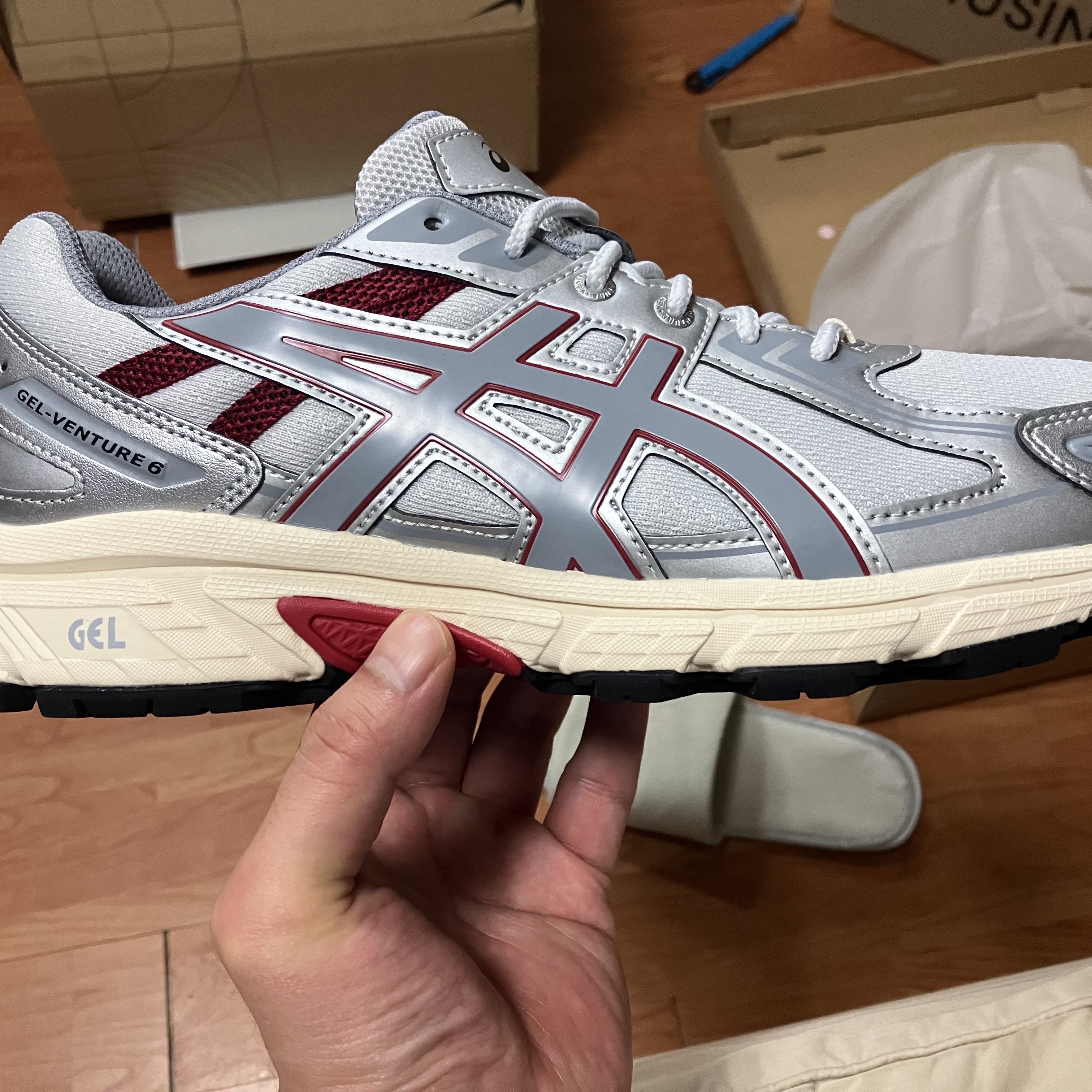 (W) Asics Gel-Venture 6 Glacier Grey Sheet Rock 착용 스타일 - 1