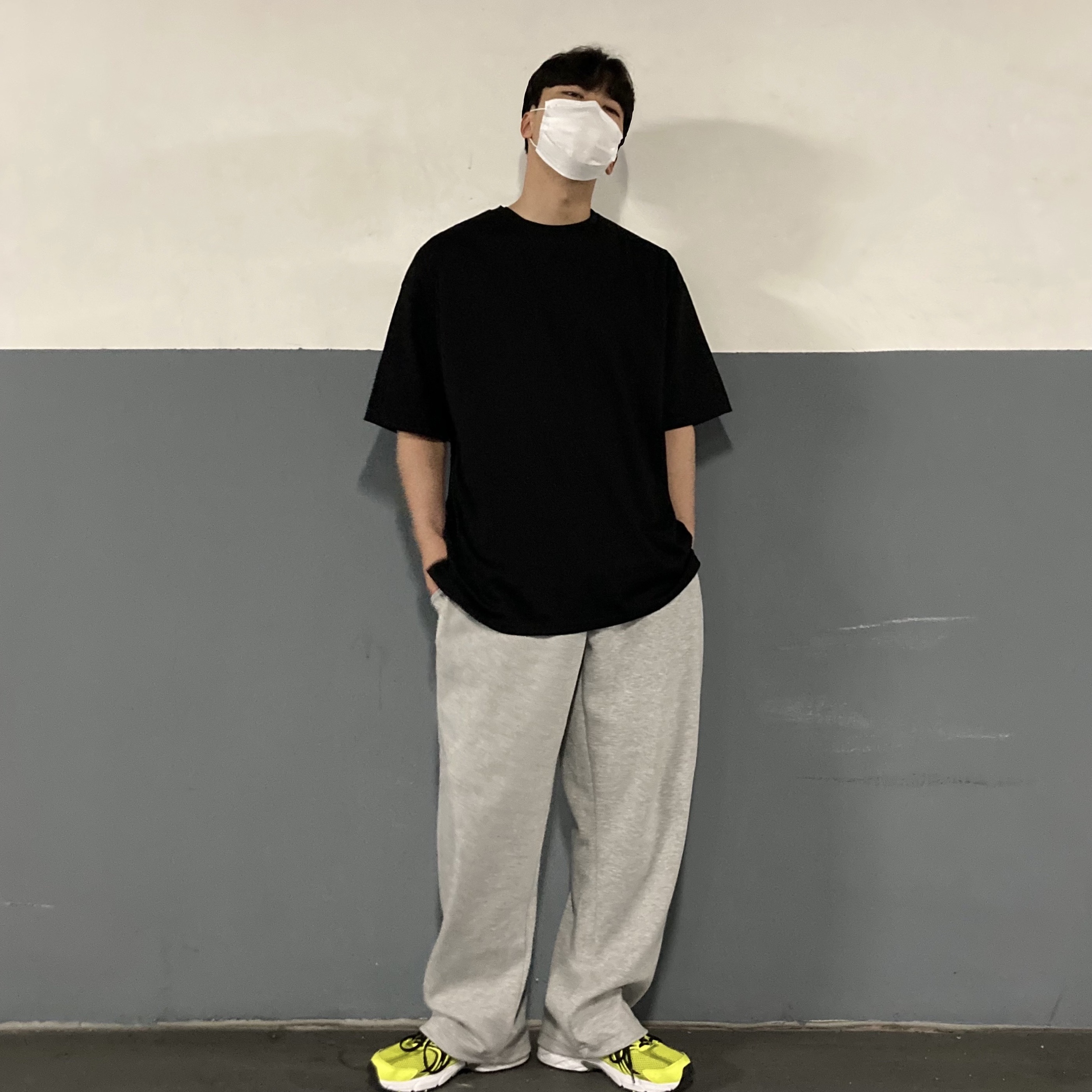 New Balance 530 Yellow 착용 스타일