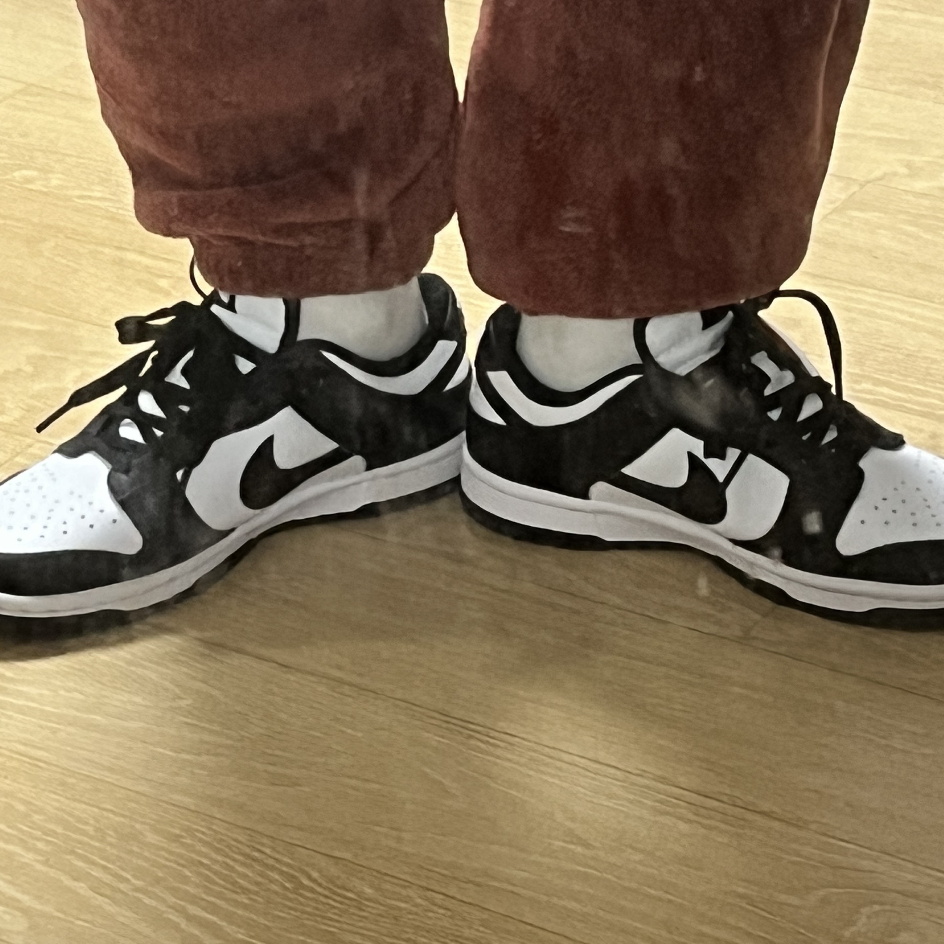 (W) Nike Dunk Low Black 착용 스타일 - 3