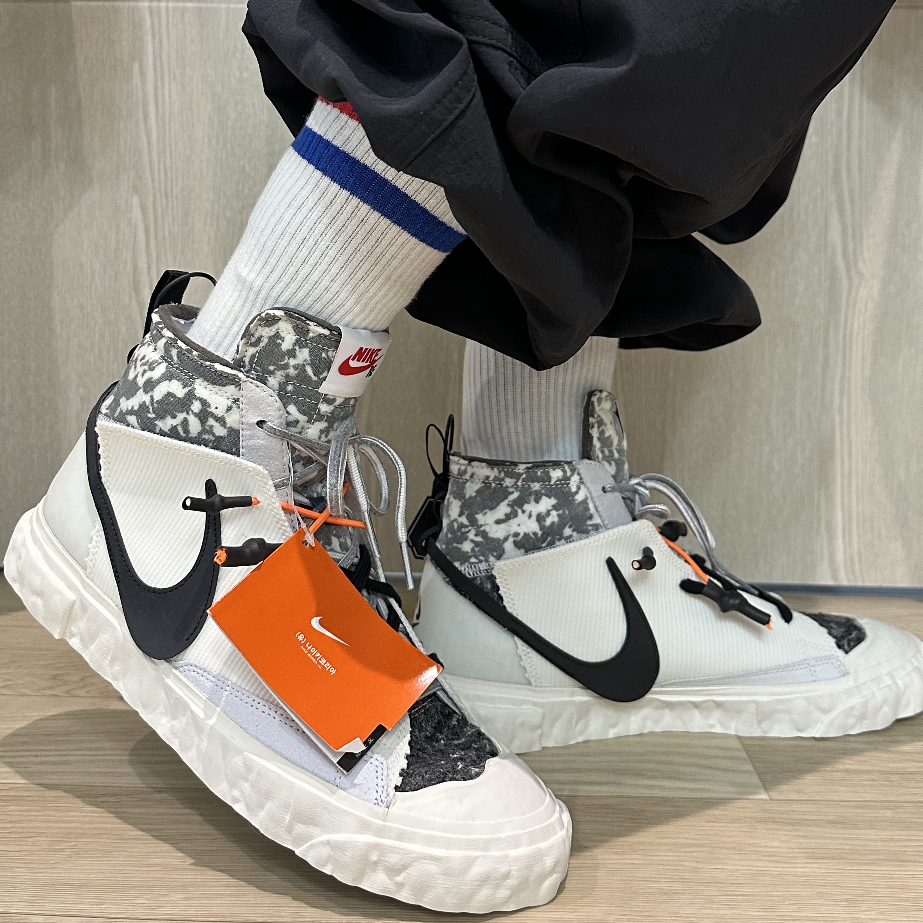 Nike x Readymade Blazer Mid White 착용 스타일 - 5