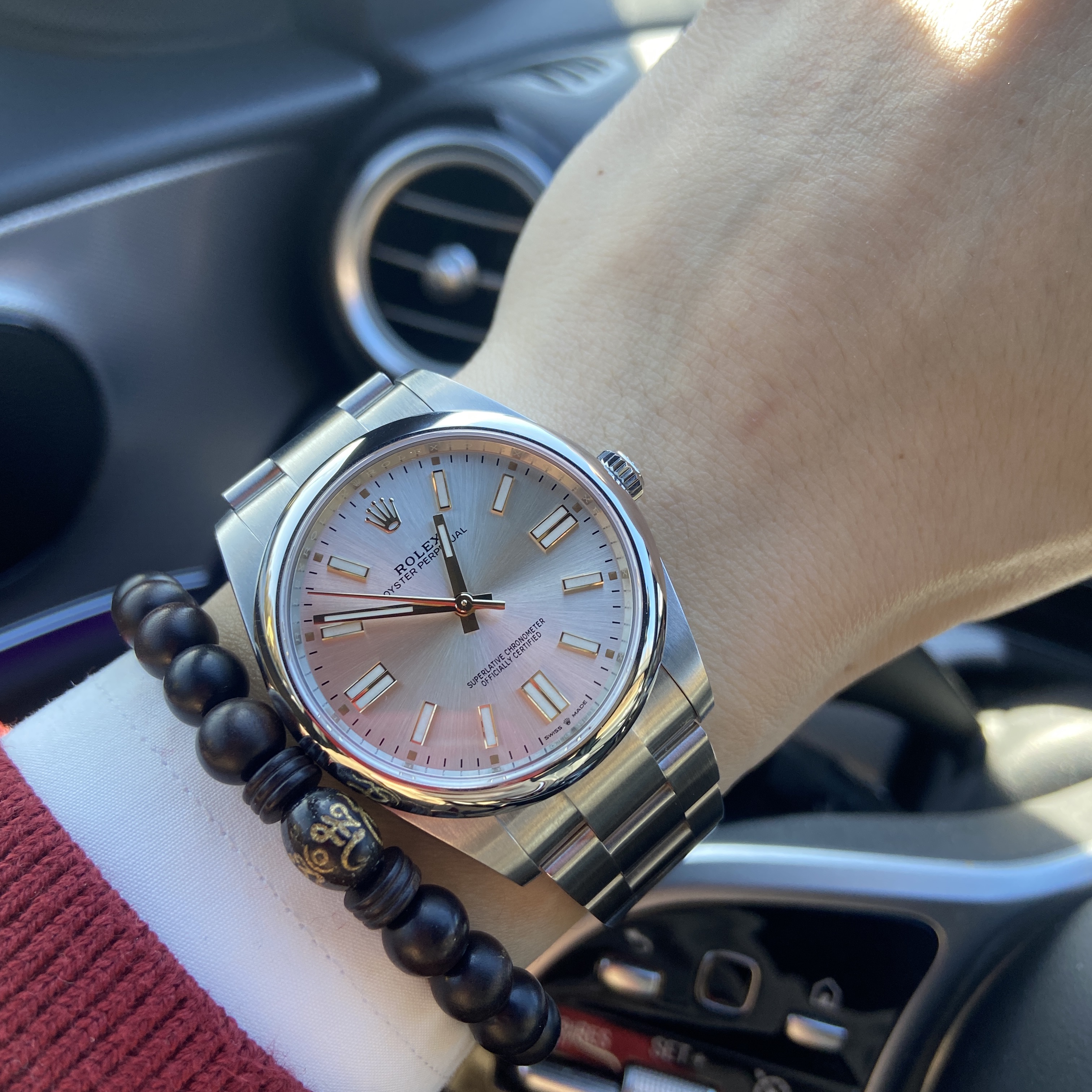 Rolex Oyster Perpetual 41mm 124300 Silver Oyster 착용 스타일