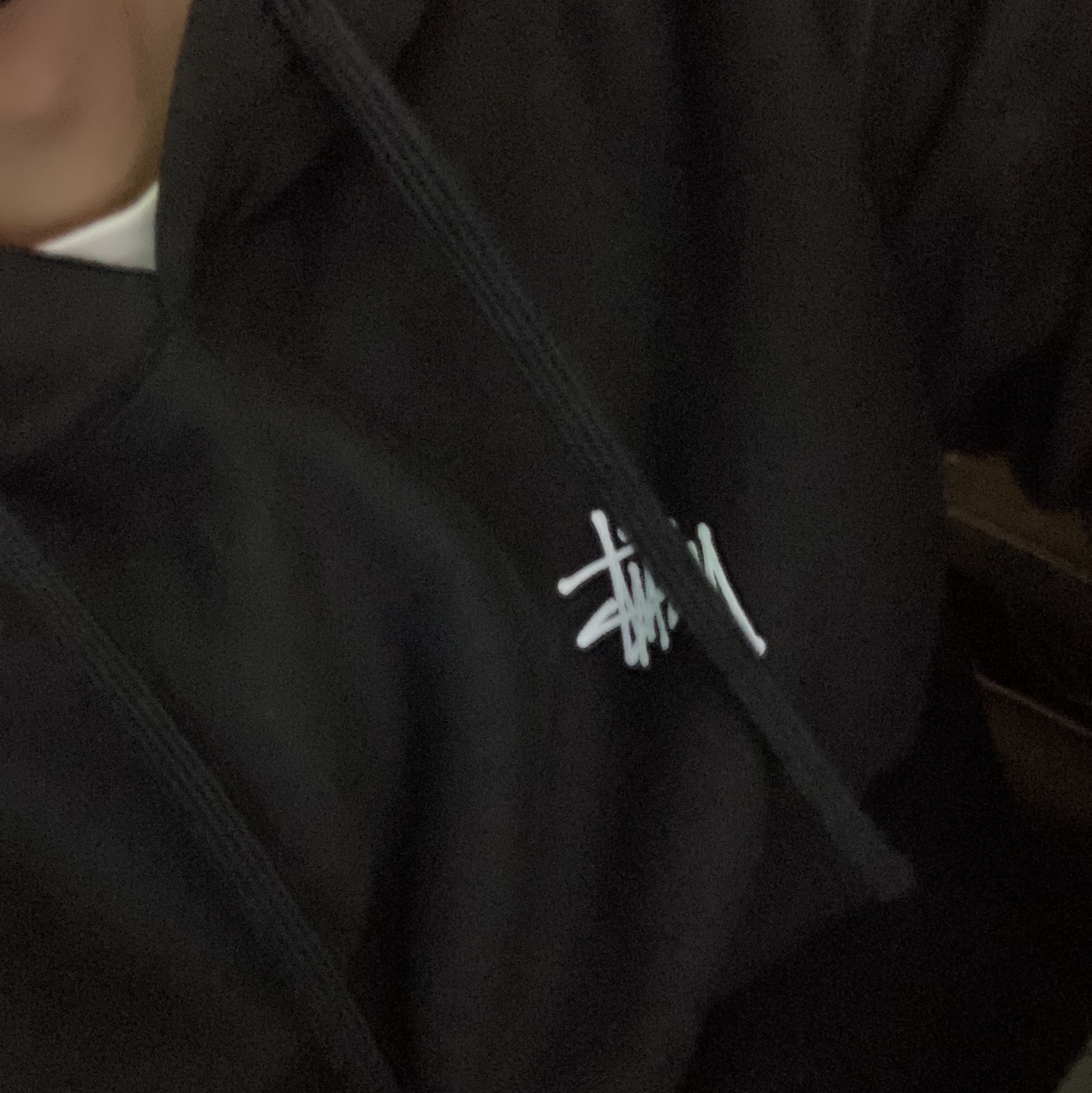 Stussy Basic Stussy Hoodie Black 2022 착용 스타일