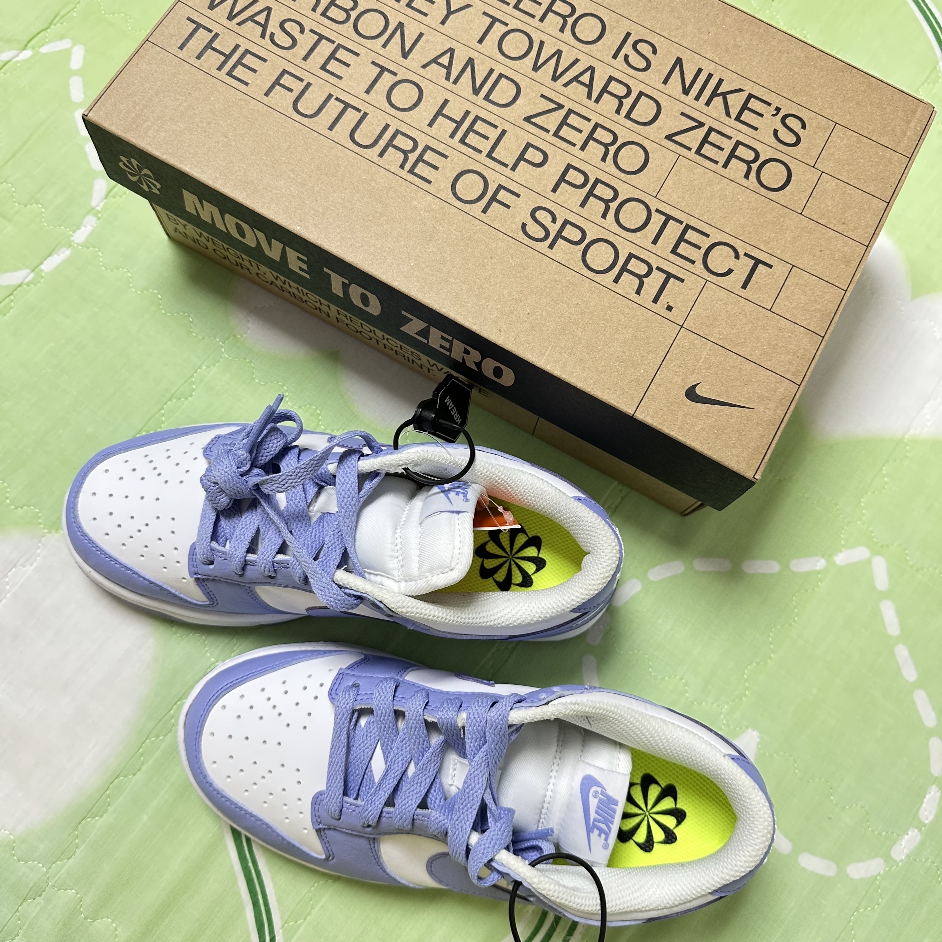 (W) Nike Dunk Low Next Nature Lilac 착용 스타일 - 3