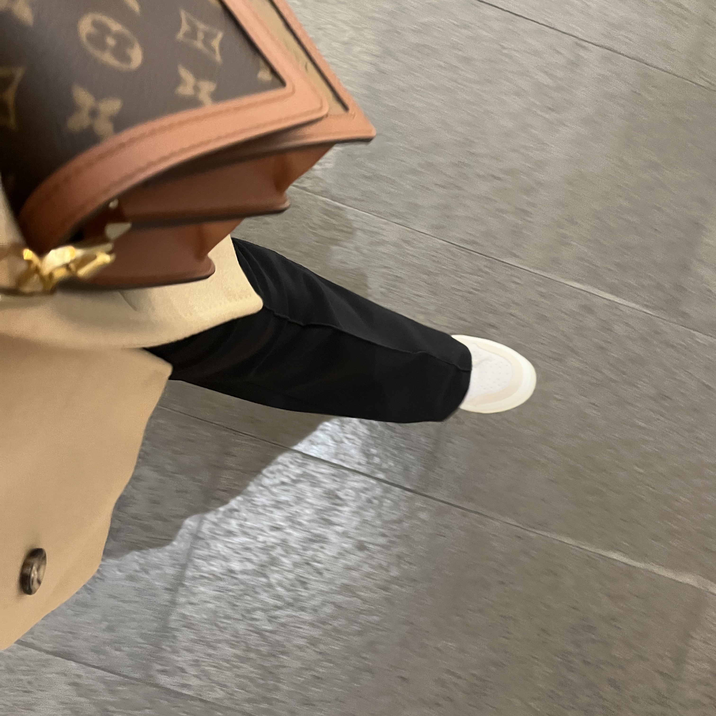 (W) Jordan 1 Elevate Low Coconut Milk 착용 스타일 - 3