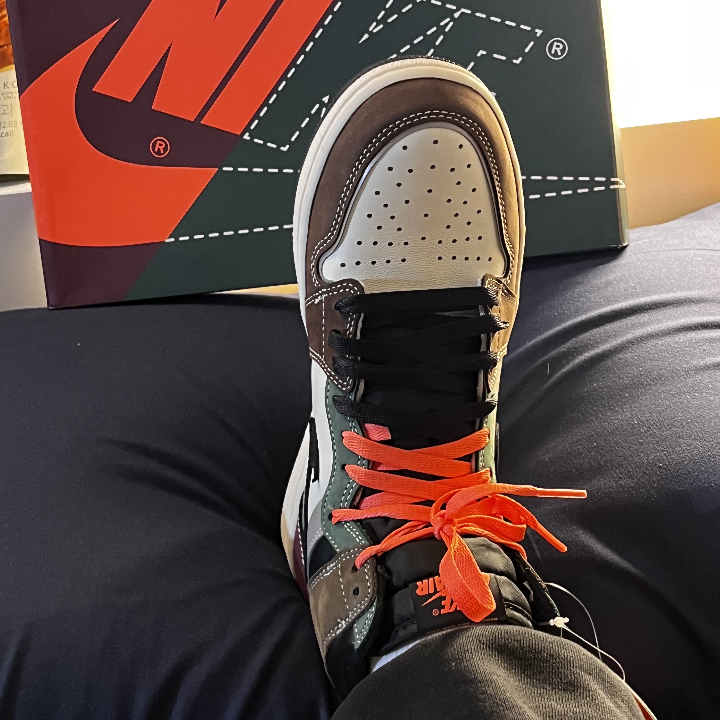 Jordan 1 Retro High OG Craft 착용 스타일 - 4