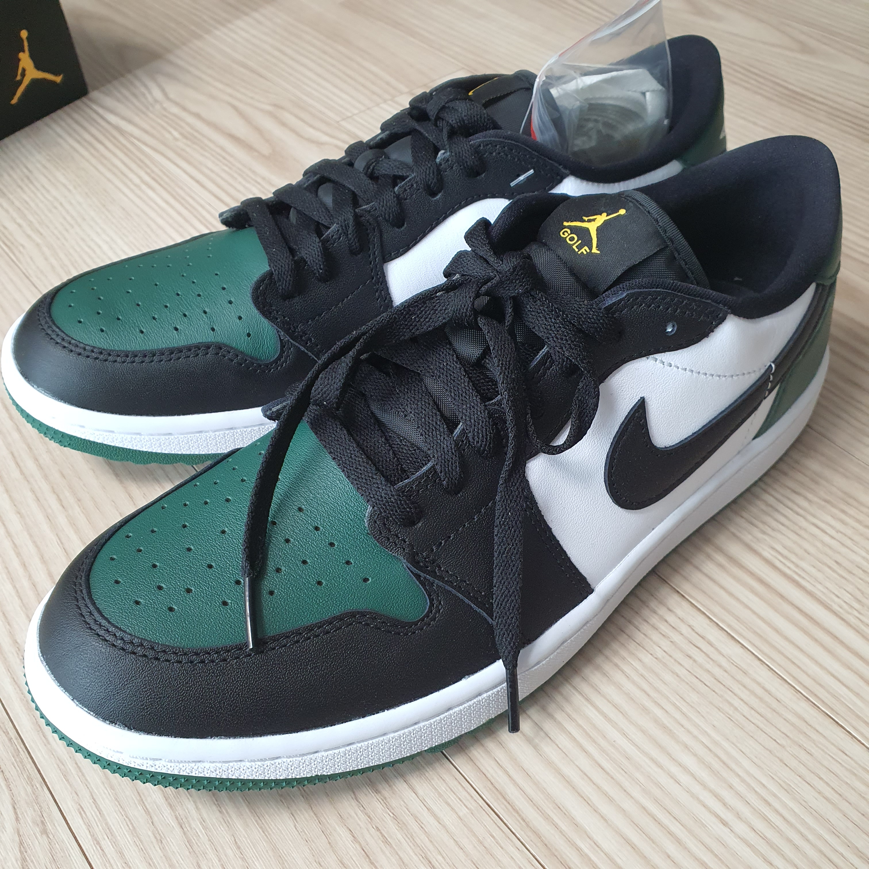 Jordan 1 Low Golf Noble Green 착용 스타일 - 2