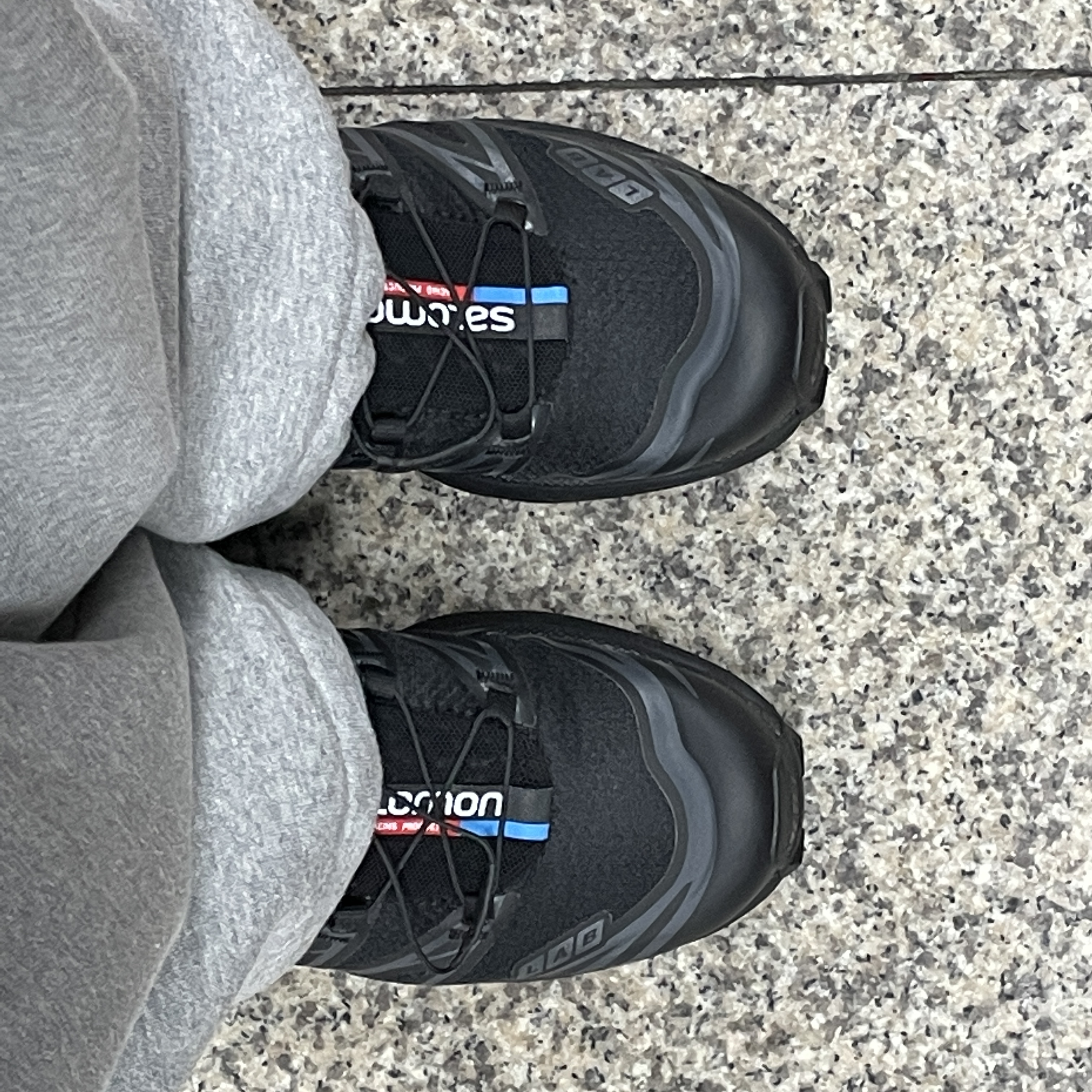 Salomon XT-6 ADV Black 착용 스타일