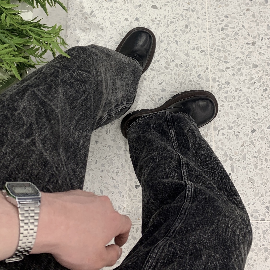 Bottega Veneta Tire Lace-Up Black Fondant 착용 스타일 - 1