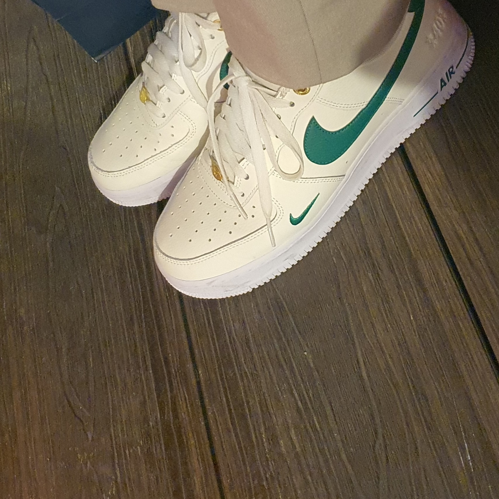 Nike Air Force 1 '07 LV8 40th Anniversary Join Forces Sail Malachite 착용 스타일