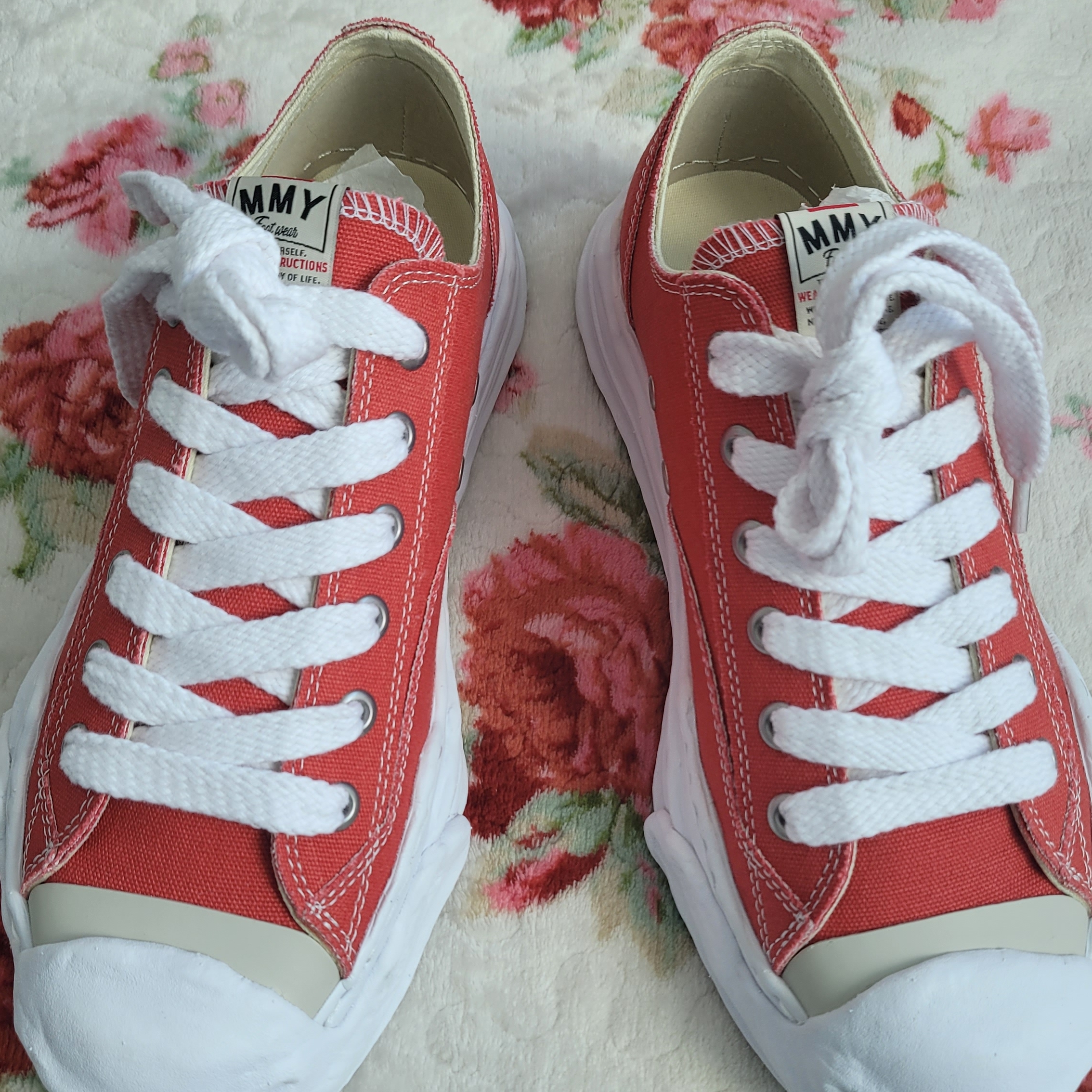 Maison Mihara Yasuhiro Hank OG Sole Canvas Low-top Sneakers Orange 착용 스타일 - 5