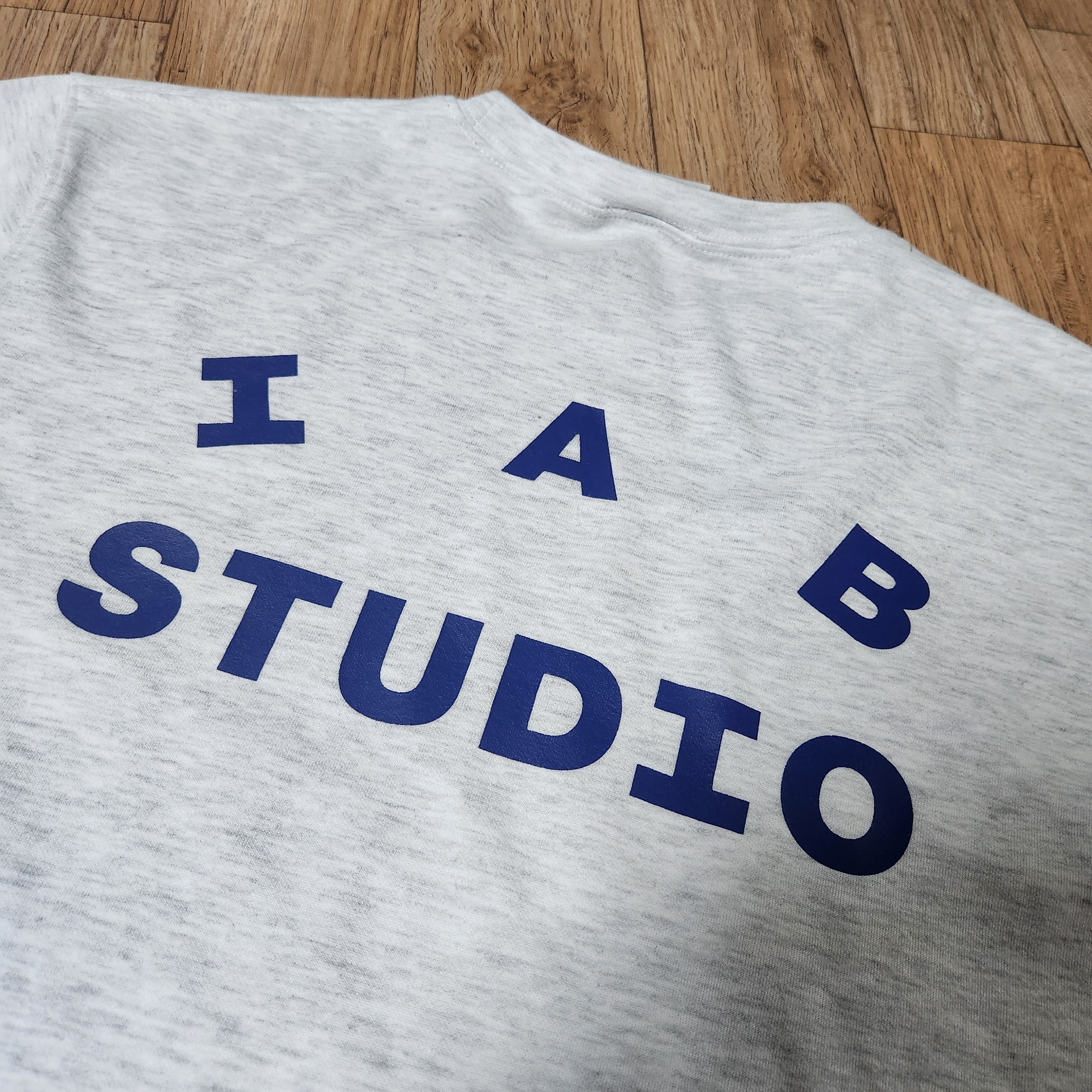 IAB Studio Long Sleeve Light Gray 착용 스타일 - 4