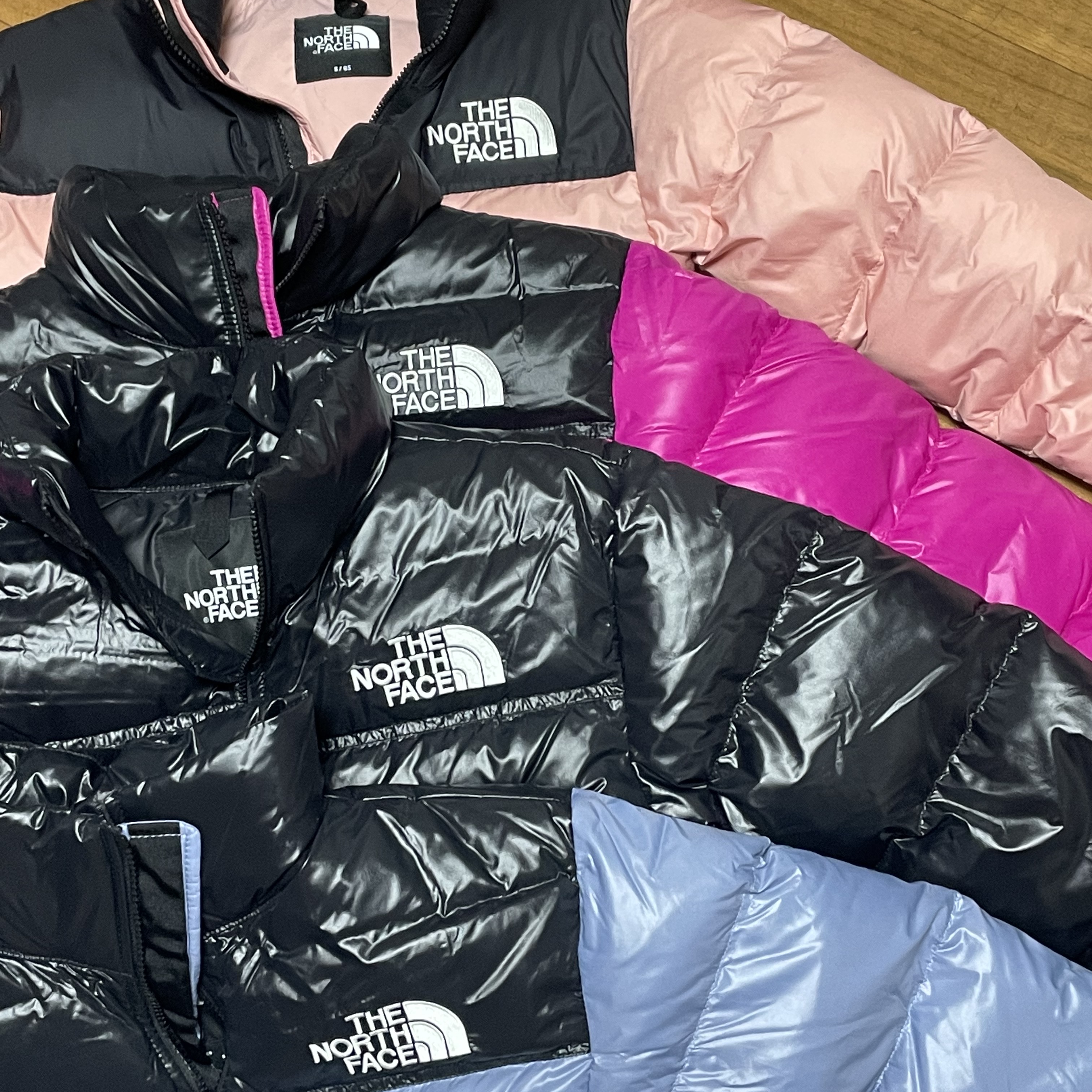(W) The North Face Nuptse Short Jacket Black, (W) The North Face Nuptse Short Jacket TNF Black 착용 스타일