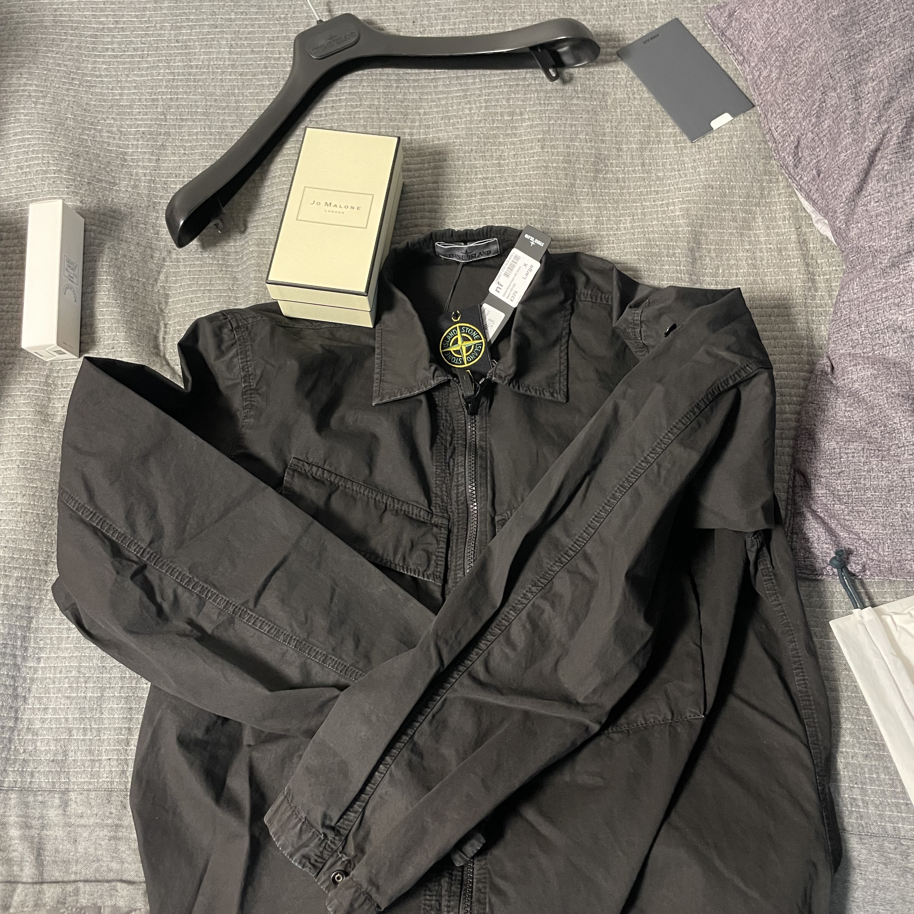 Stone Island 101WN Brushed Cotton Canvas T.CO+OLD Overshirt Black - 22FW 착용 스타일