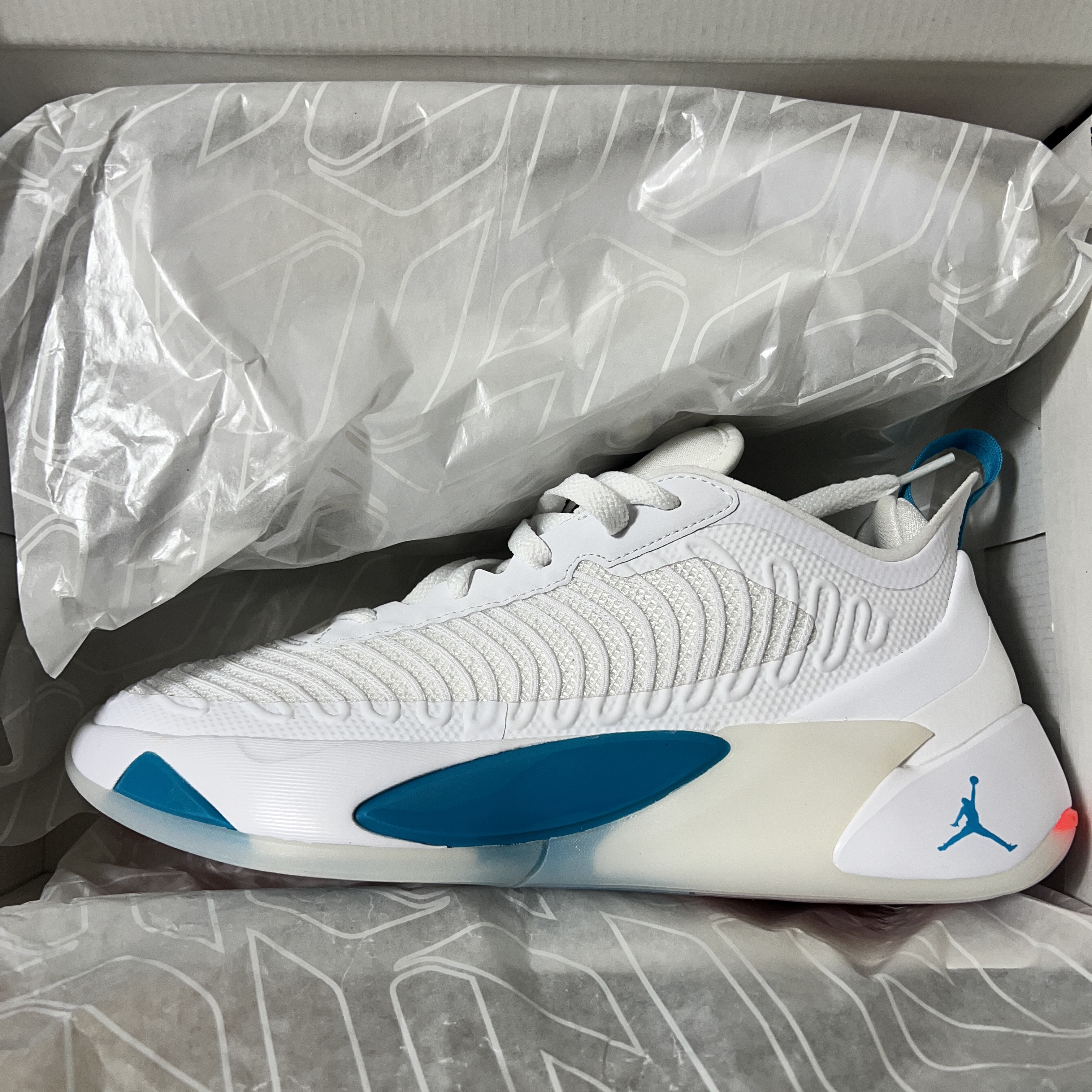Jordan Luka 1 PF Neo Turquoise 착용 스타일