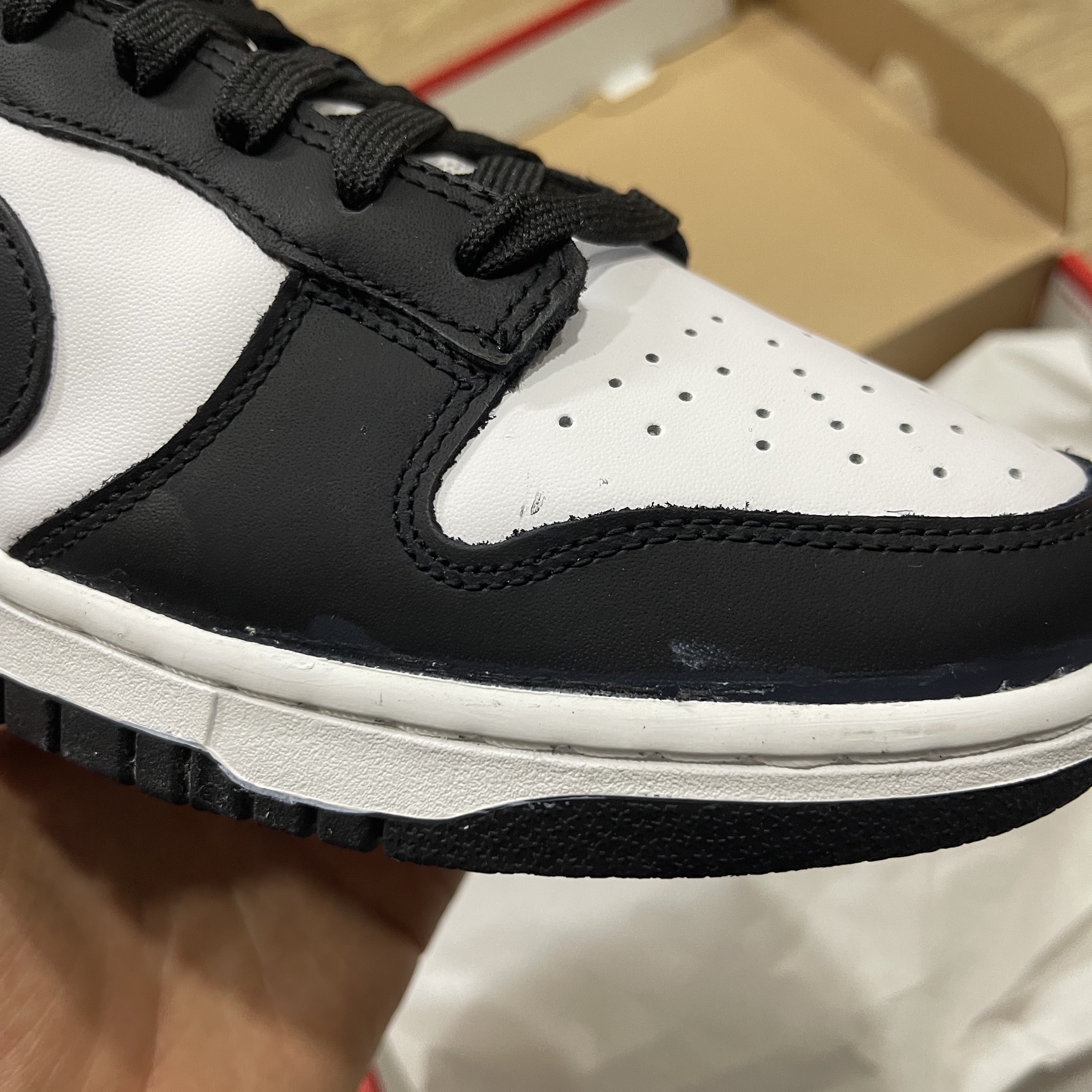 Nike Dunk Low SE Praline Desert Ochre, Nike Dunk Low Retro Black 착용 스타일 - 3