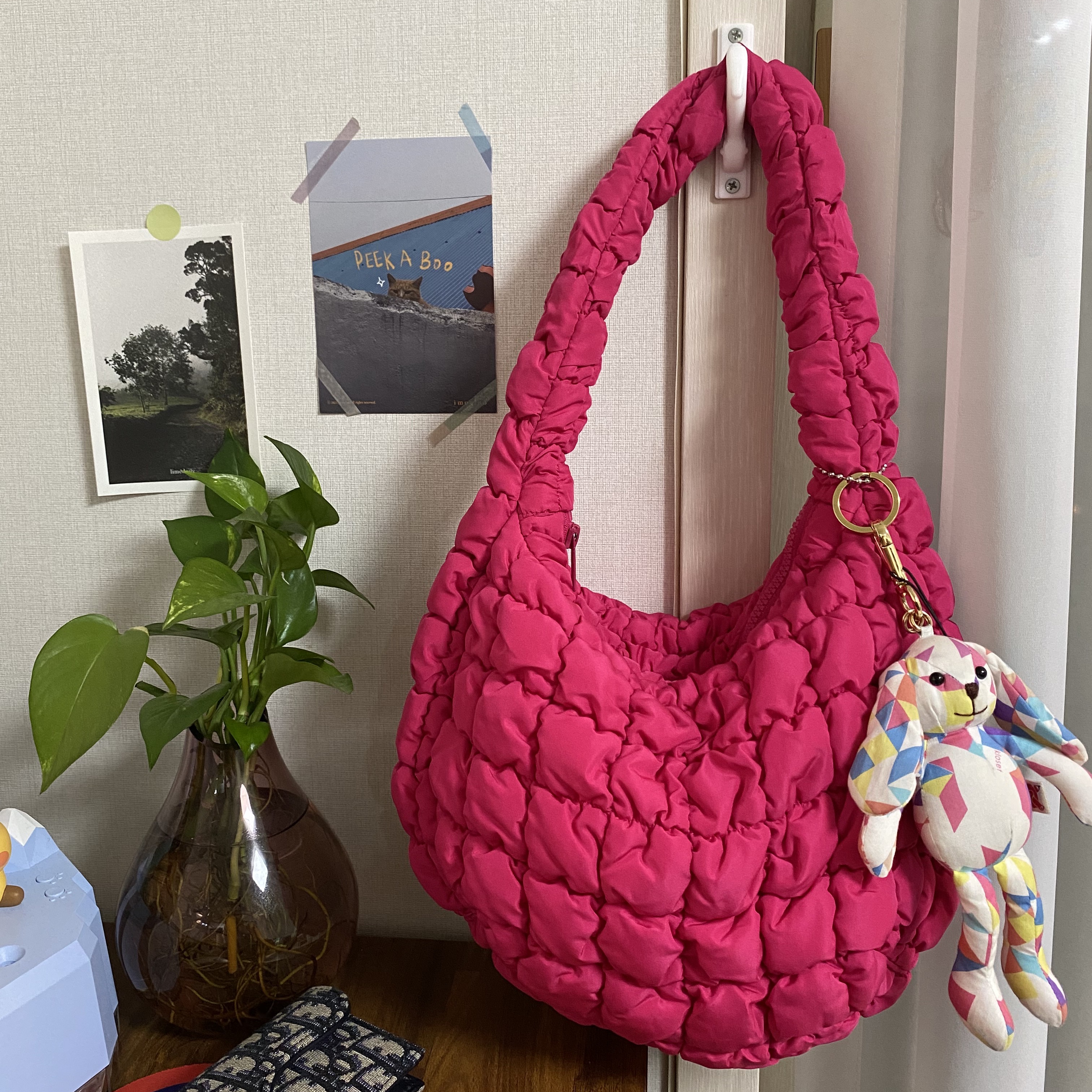 COS Quilted Mini Bag Pink 착용 스타일
