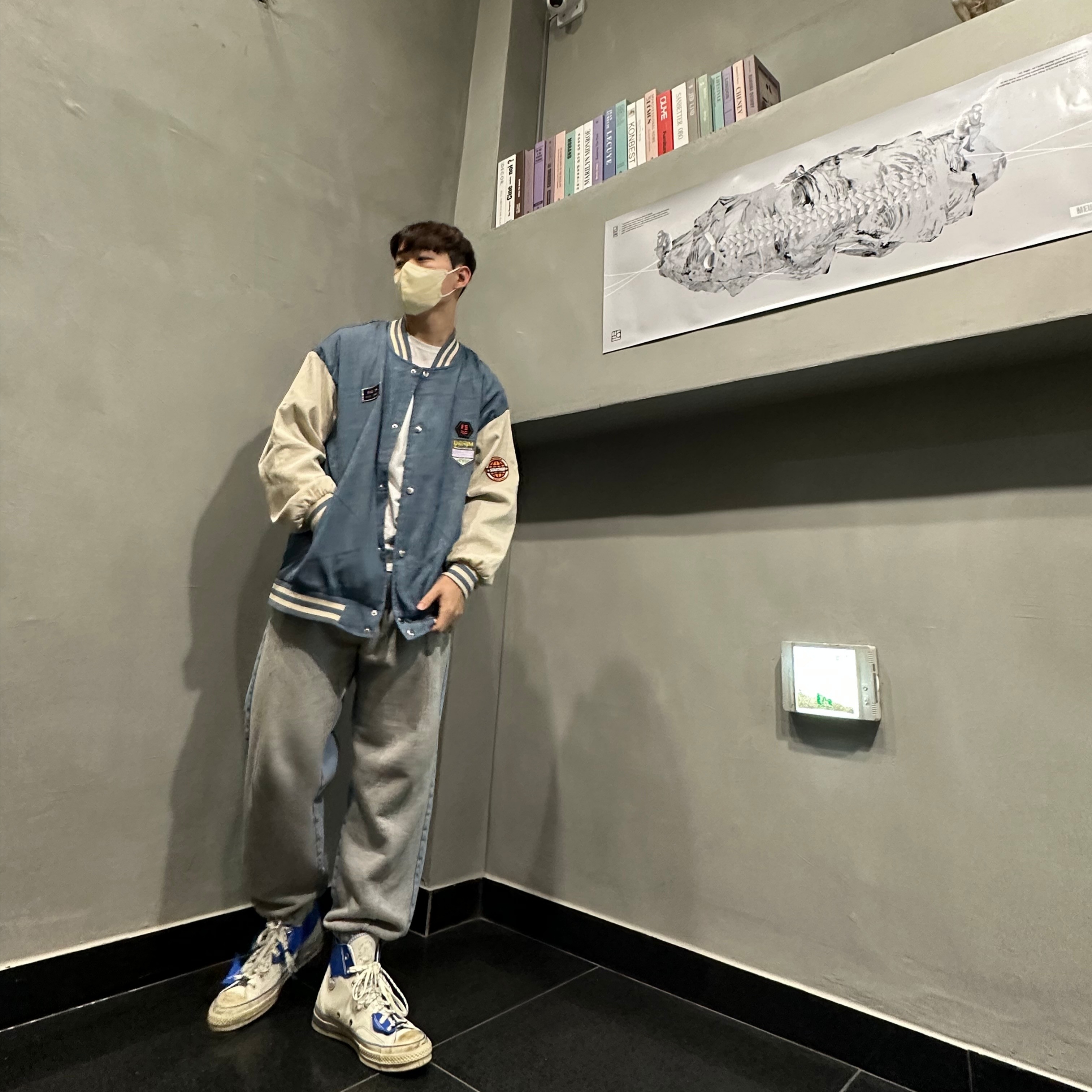Converse x Ader Error Chuck 70 High White 착용 스타일 - 1
