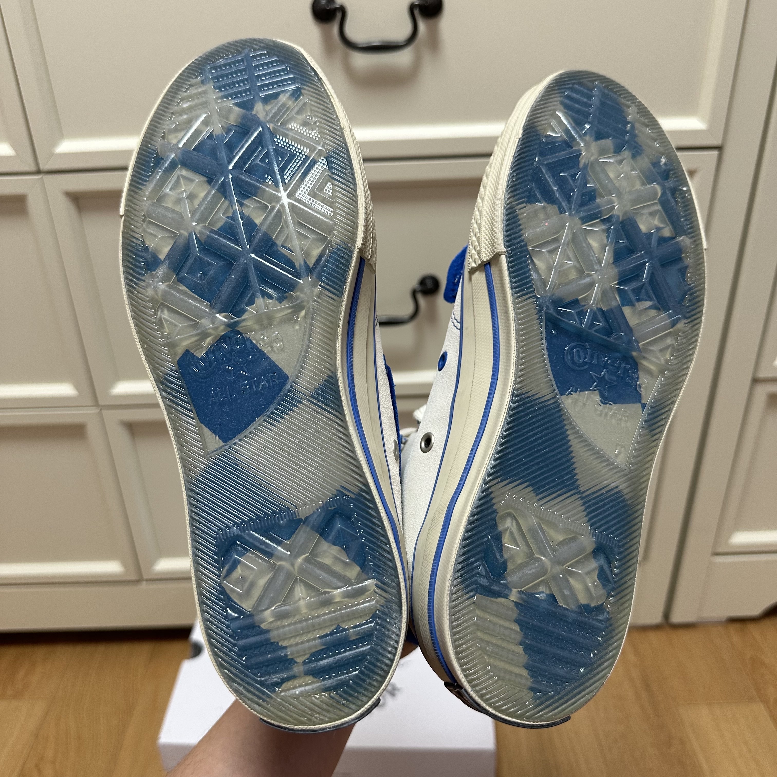 Converse x Ader Error Chuck 70 High White 착용 스타일 - 4