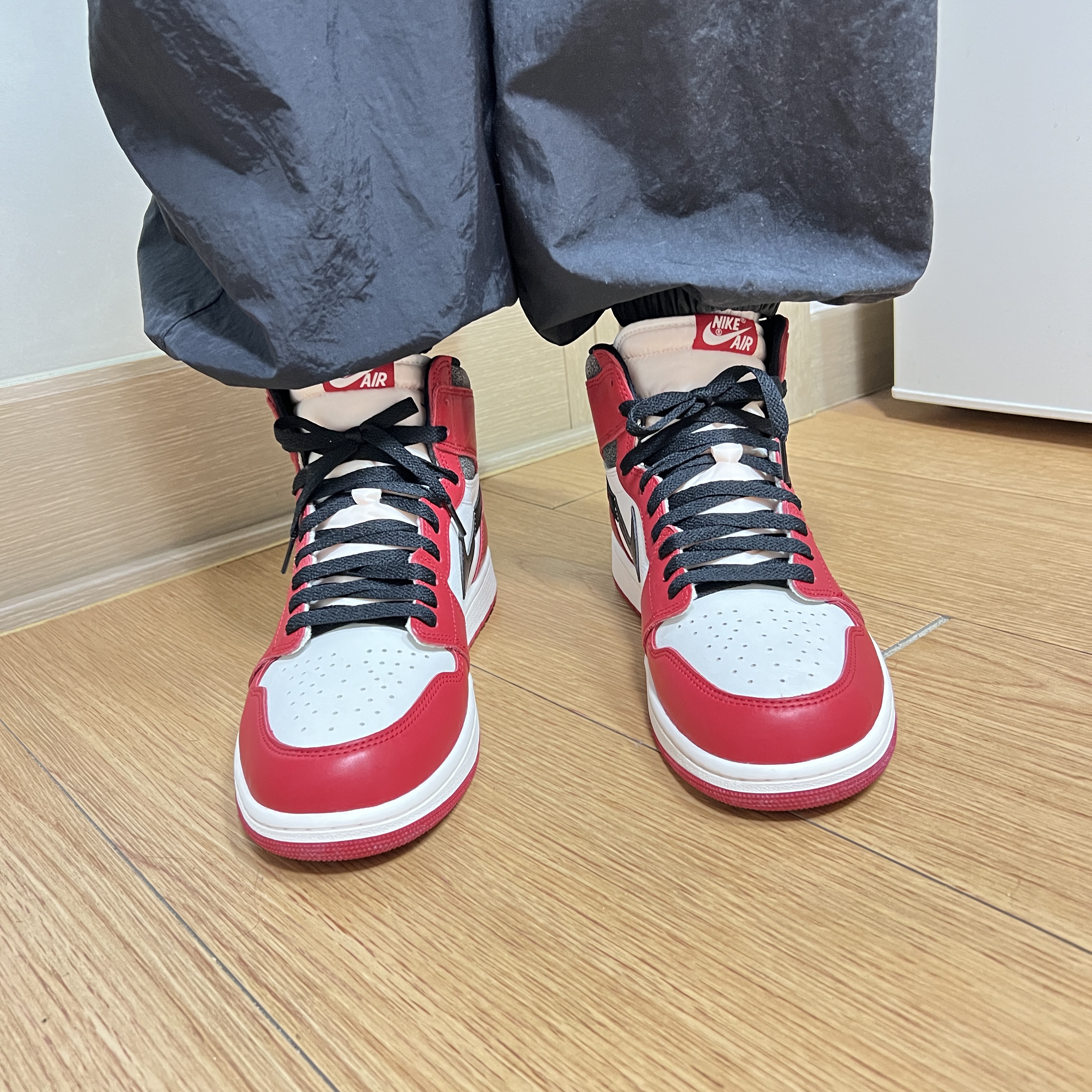Jordan 1 Retro High OG Chicago 2022 착용 스타일 - 2