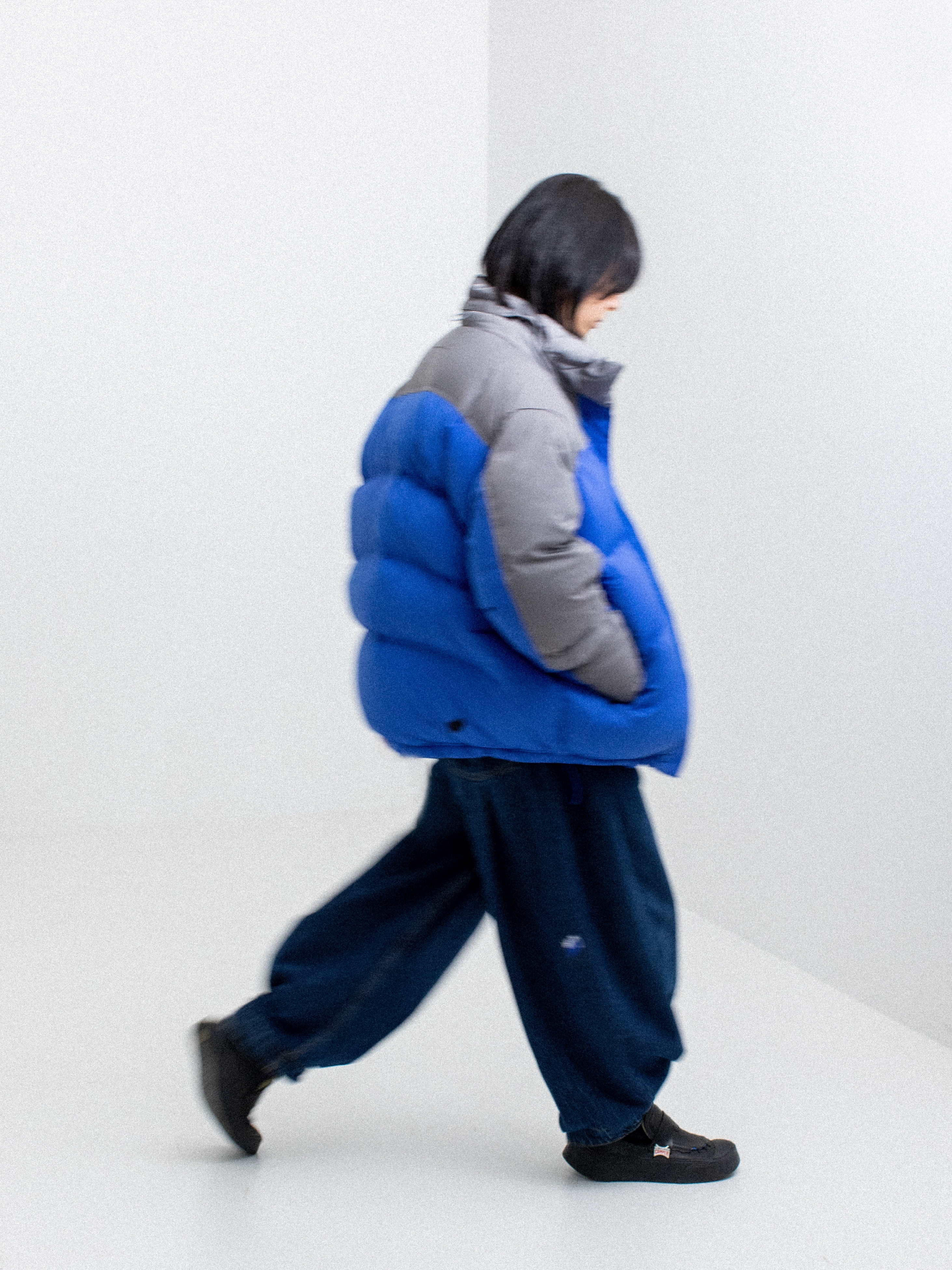 Camper x Ader Error Proto-743-S Black Leather Shoes, Zara x Ader Error Wide Leg Jeans Blue 착용 스타일