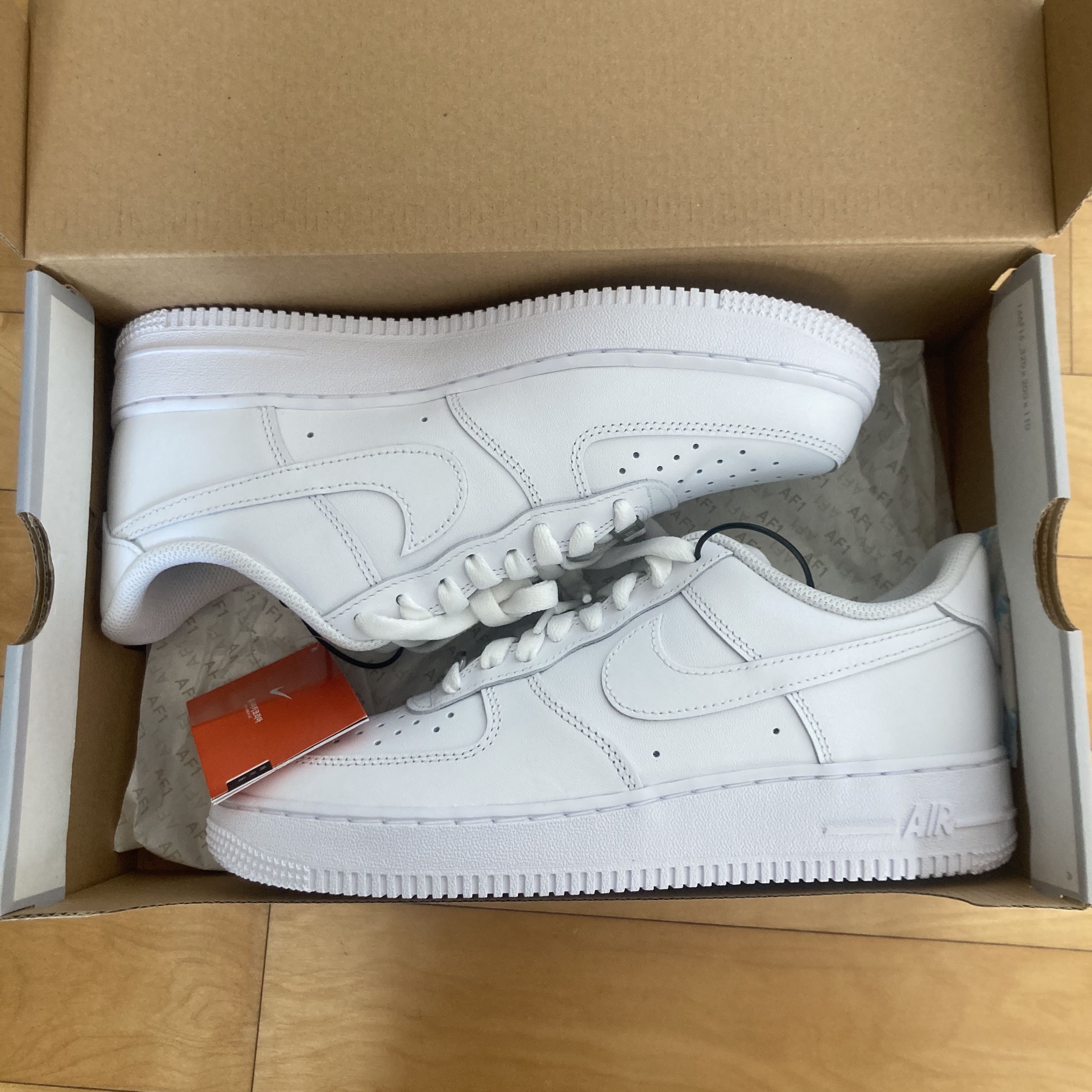 Nike Air Force 1 '07 Low White 착용 스타일