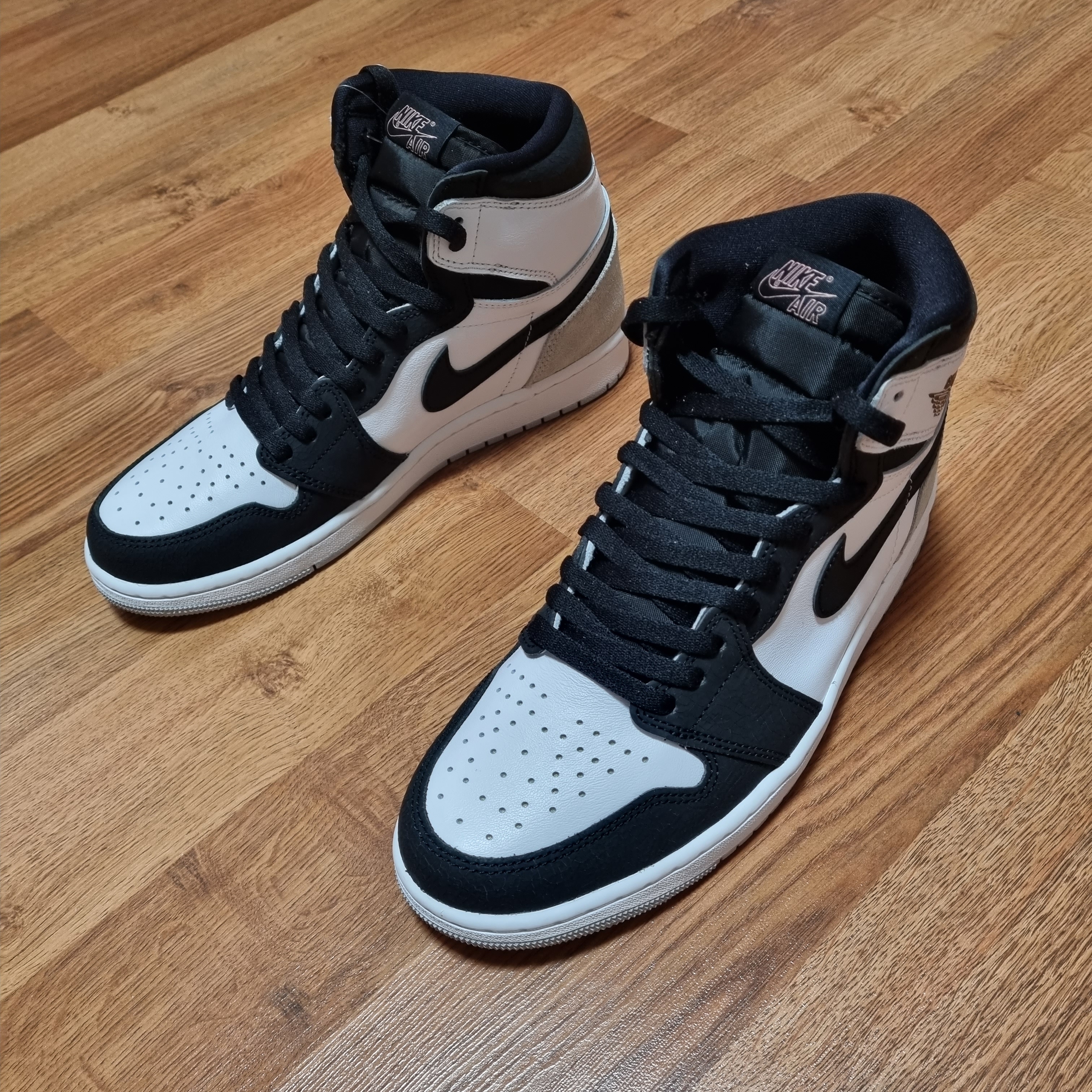 Jordan 1 Retro High OG Bleached Coral 착용 스타일 - 2