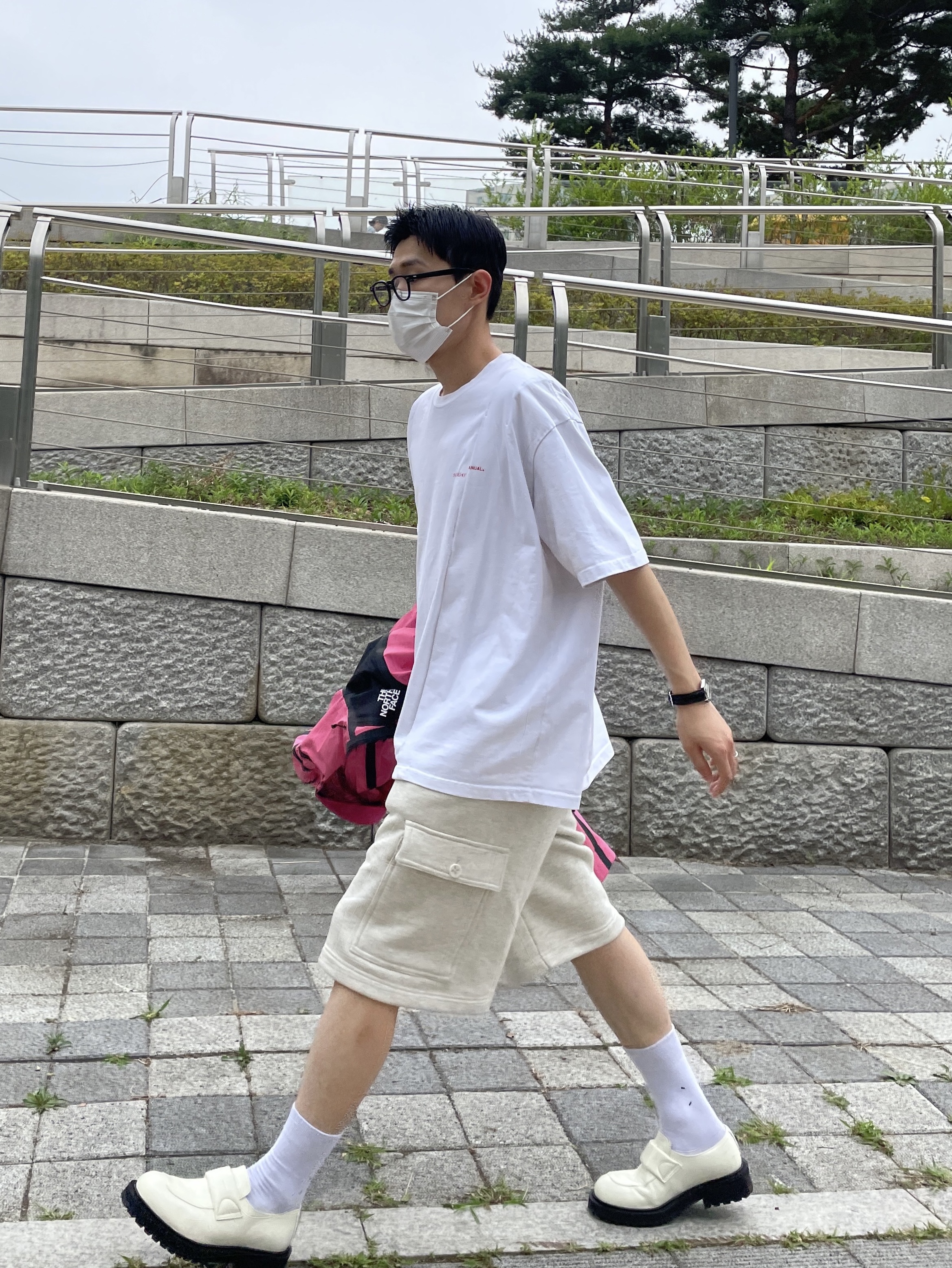 Supreme x The North Face Summit Series Outer Tape Seam Jacket Pink - 21SS 착용 스타일 - 3