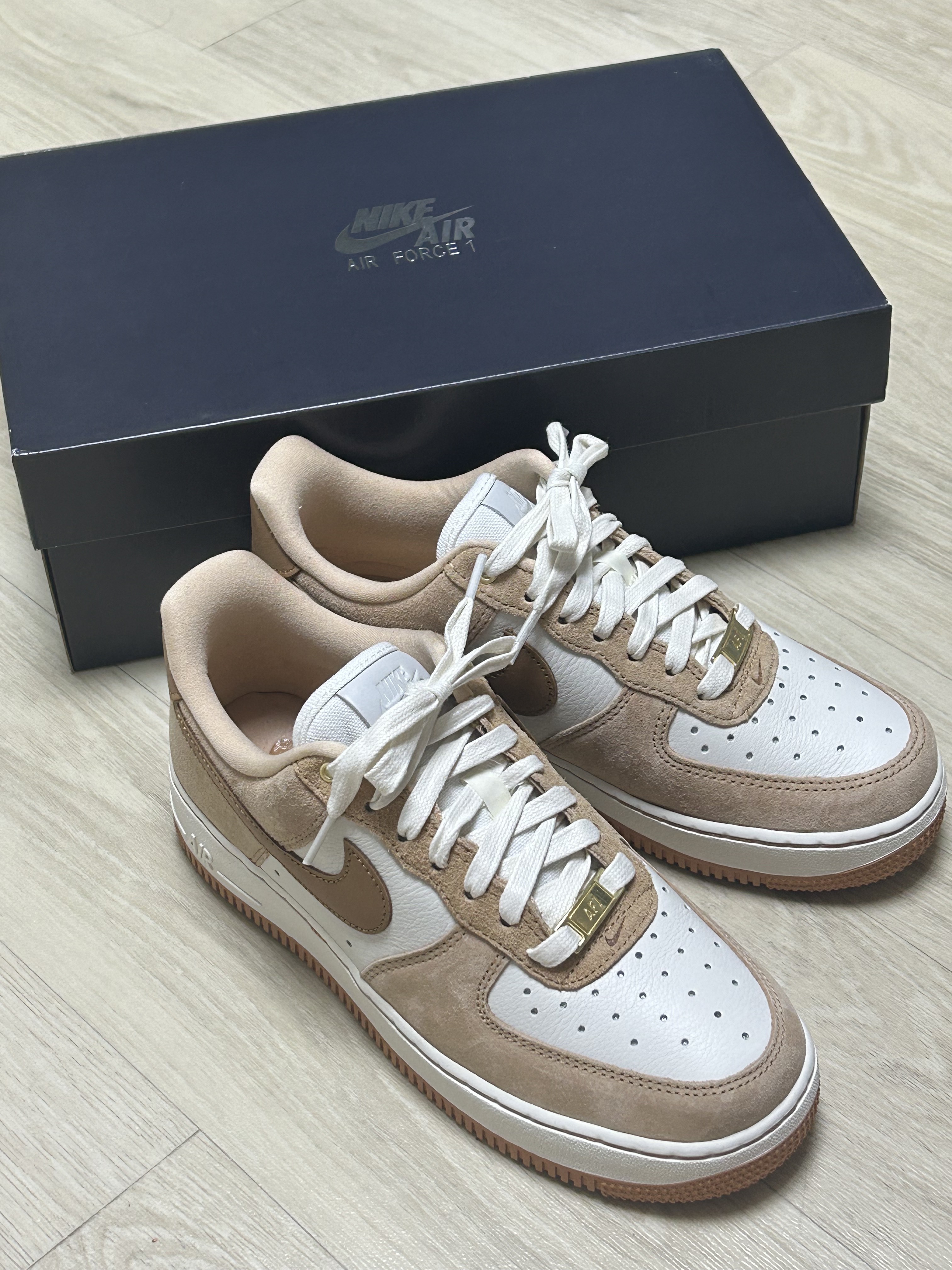 (W) Nike Air Force 1 LXX Flax 착용 스타일 - 2