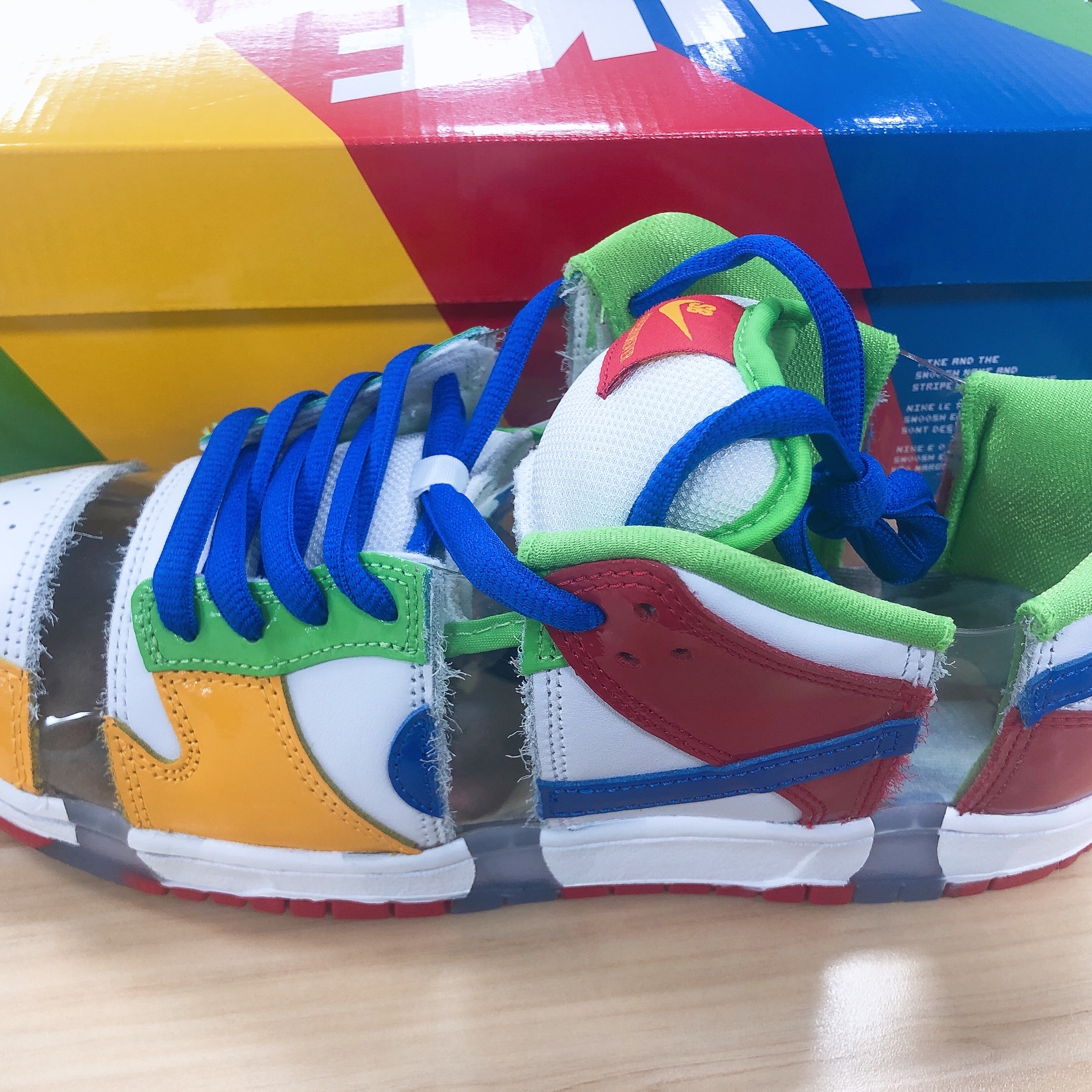 Nike SB Dunk Low Sandy 착용 스타일 - 1