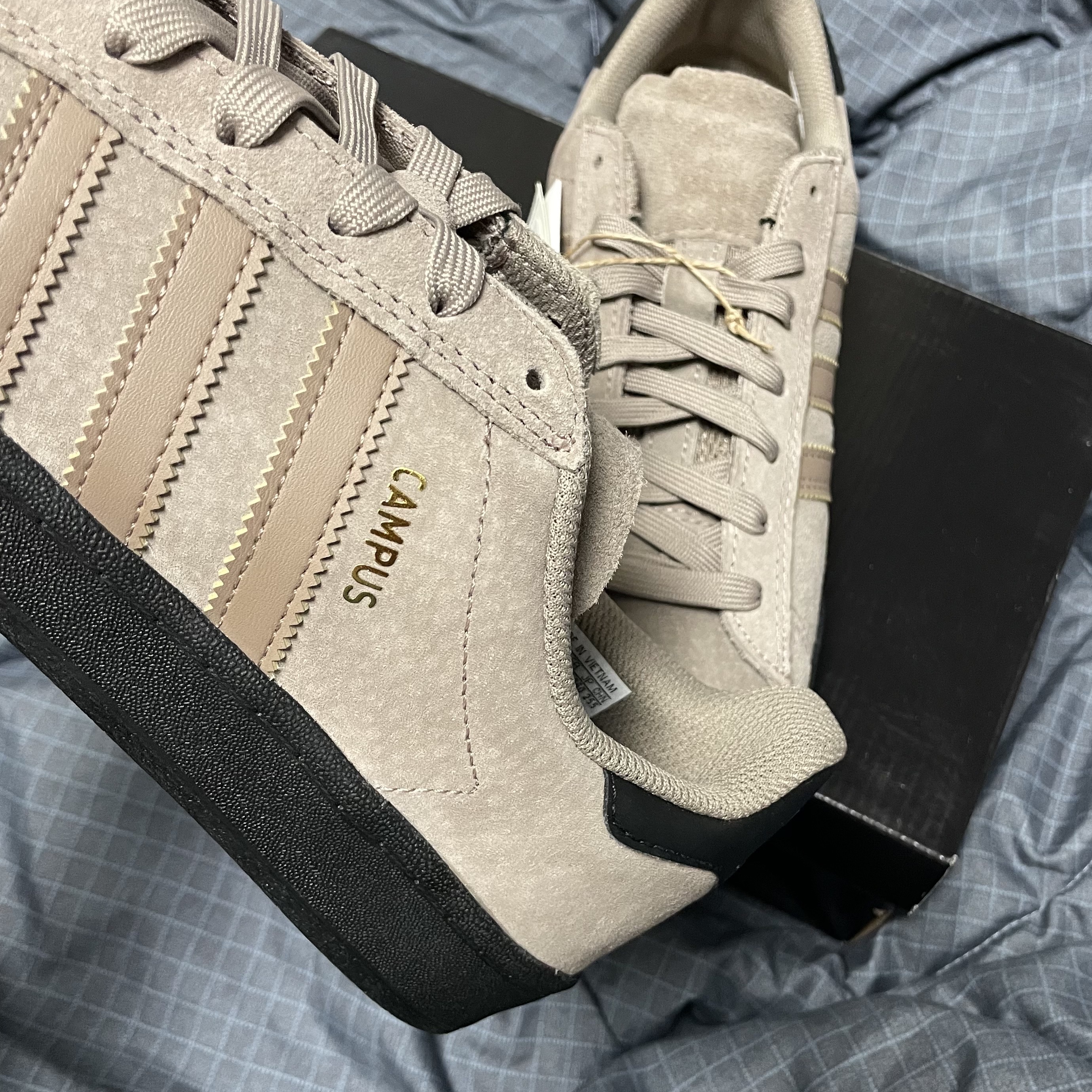 Adidas Campus ADV Chalky Brown 착용 스타일 - 1