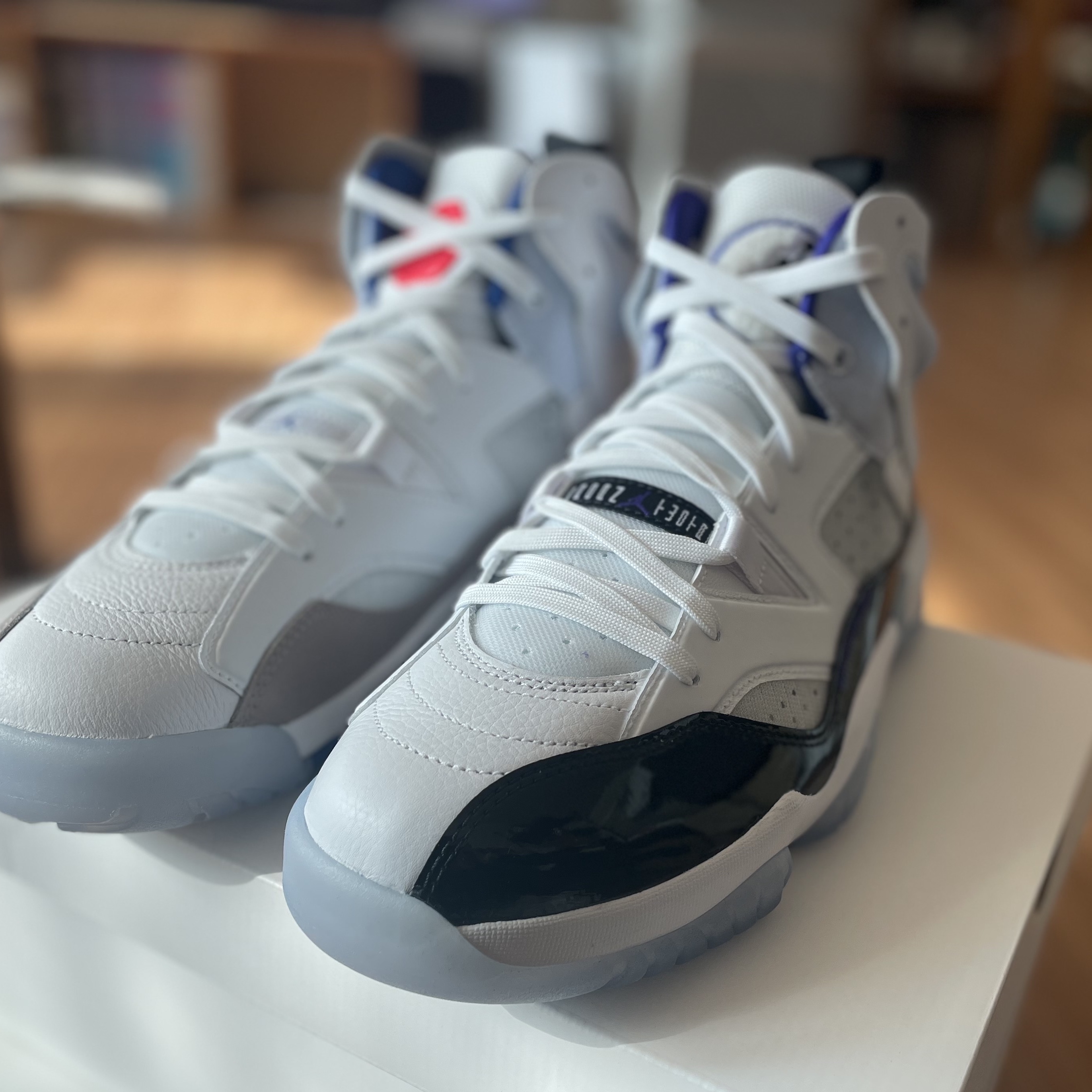 Jordan Jumpman Two Trey Dark Concord 착용 스타일 - 2