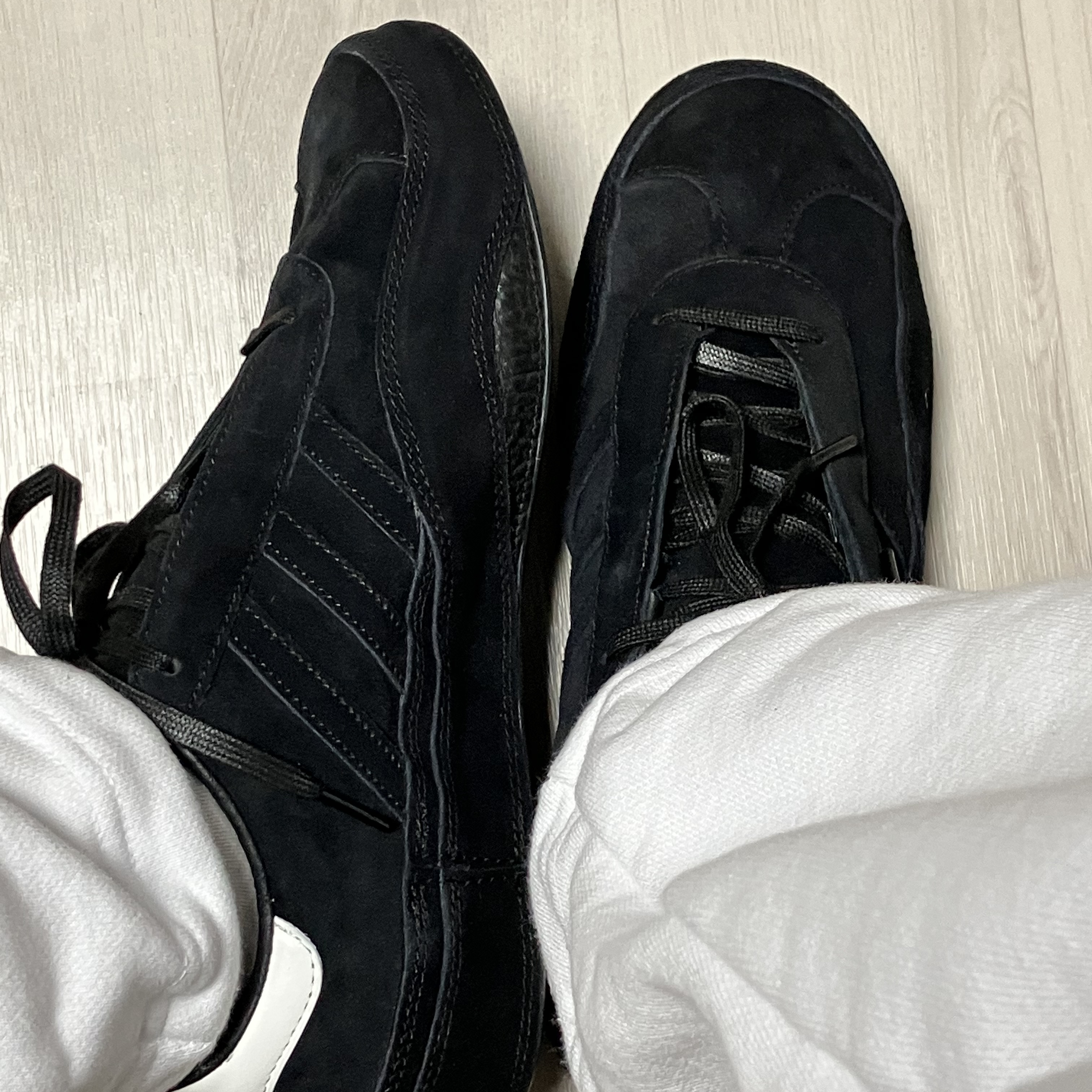 Y-3 Gazelle Black 착용 스타일 - 2