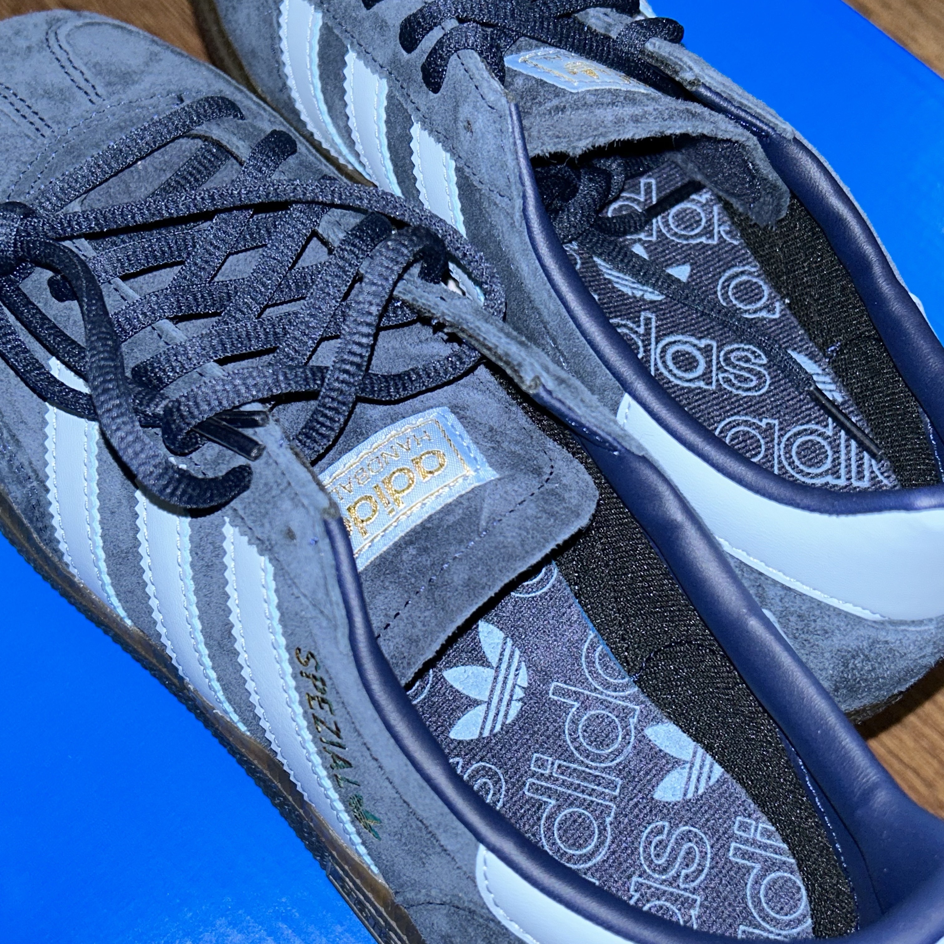 Adidas Spezial Handball Collegiate Navy 착용 스타일 - 2