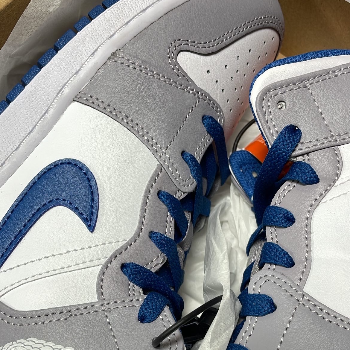(GS) Jordan 1 Mid Cement Grey True Blue 착용 스타일