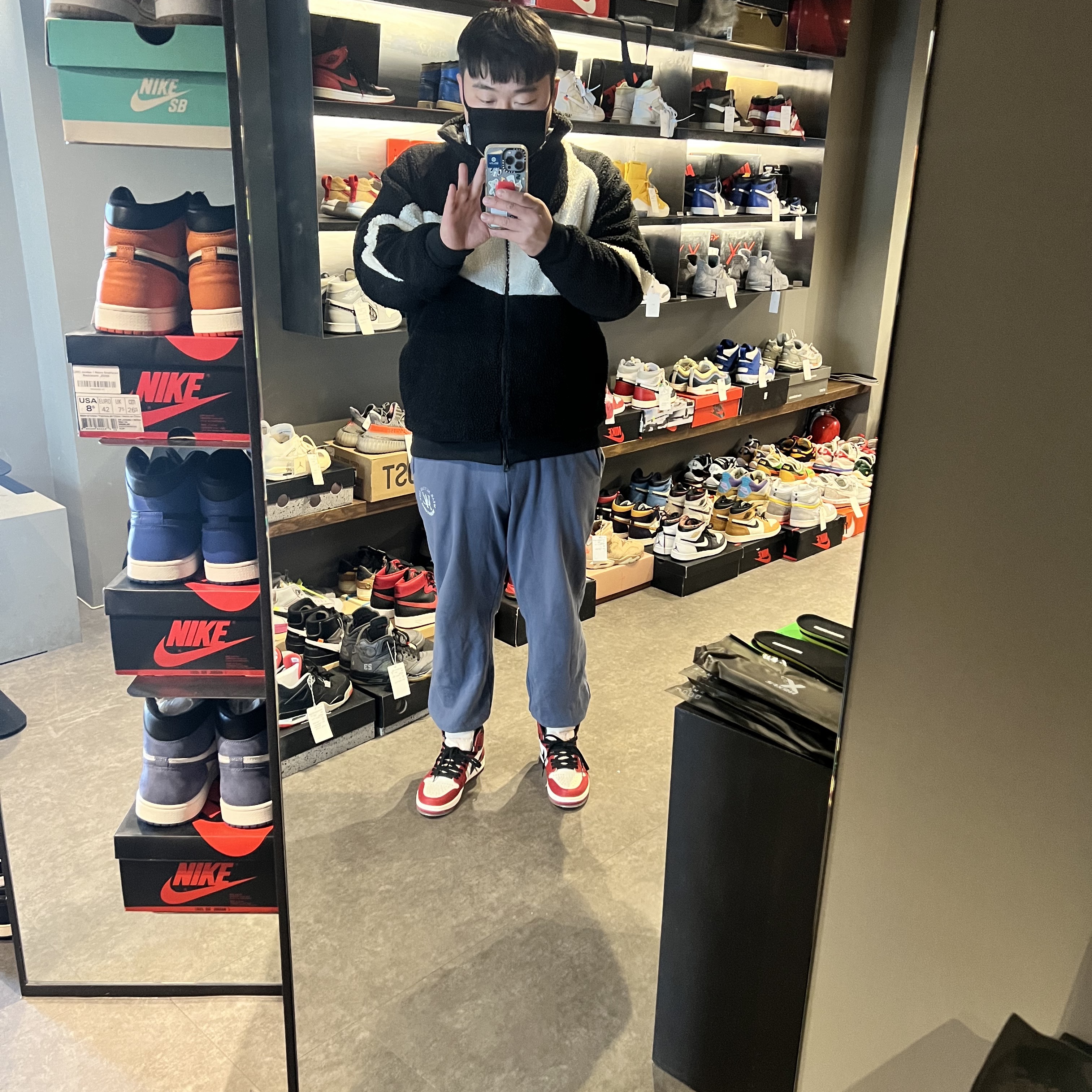 Jordan 1 Retro High OG Chicago 2022 착용 스타일 - 2