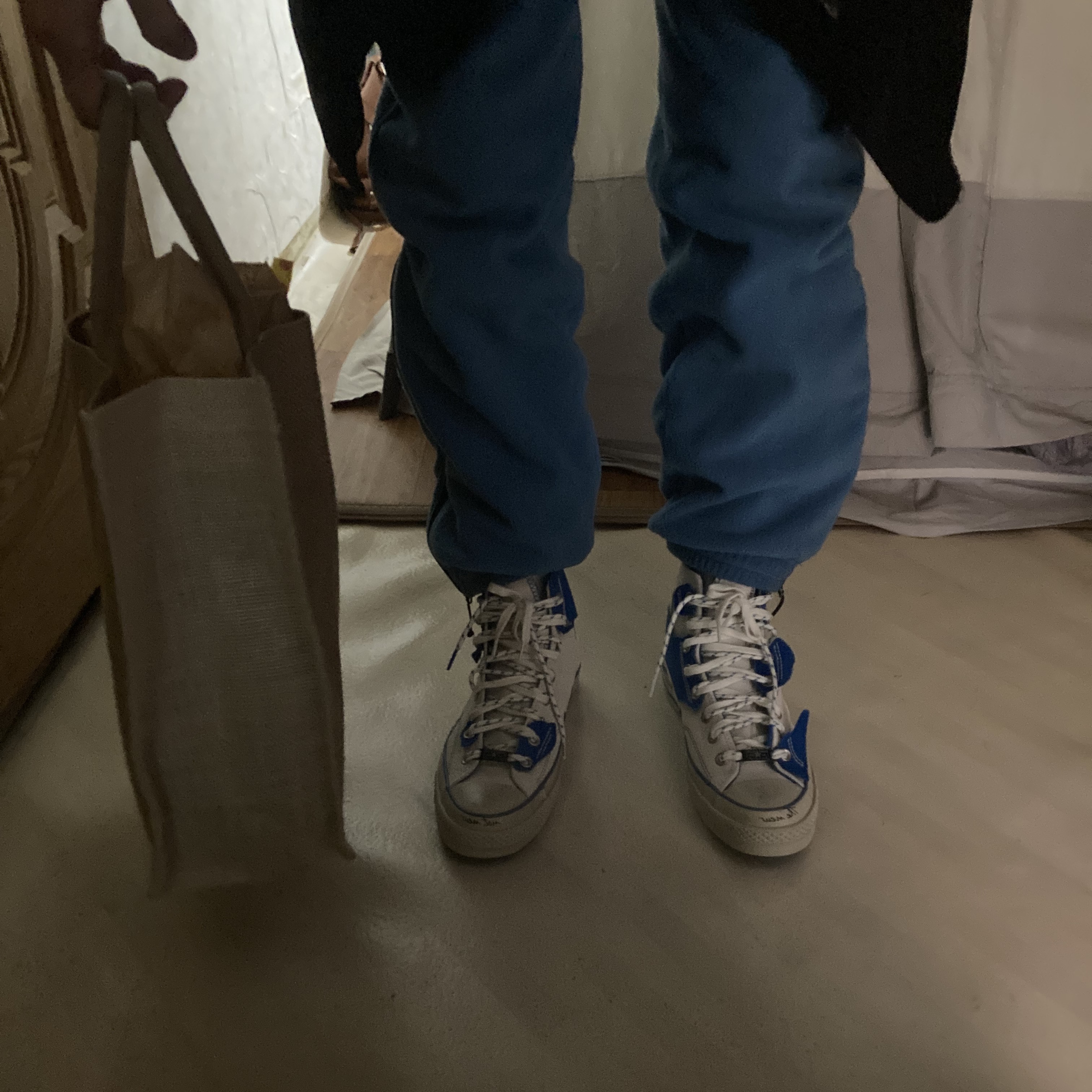 Converse x Ader Error Chuck 70 High White 착용 스타일 - 3