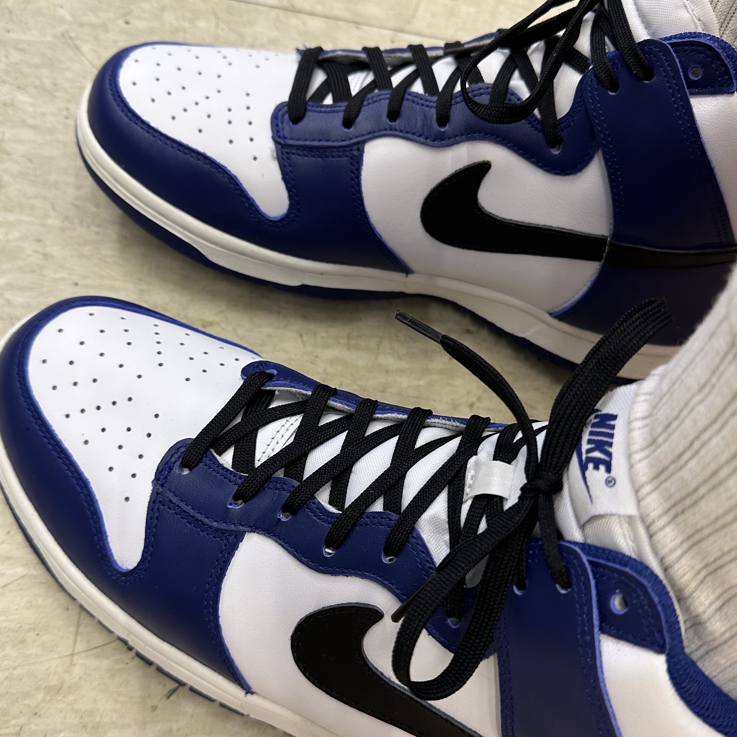 (W) Nike Dunk High Deep Royal Blue 착용 스타일