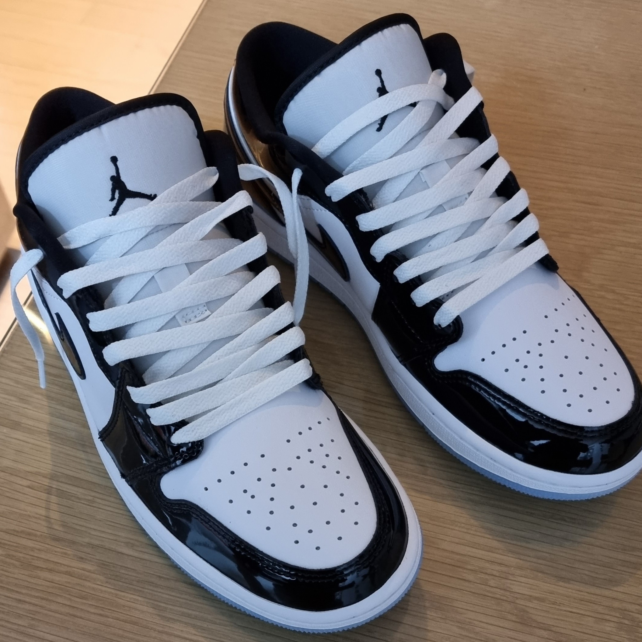 Jordan 1 Low SE Concord 착용 스타일 - 1