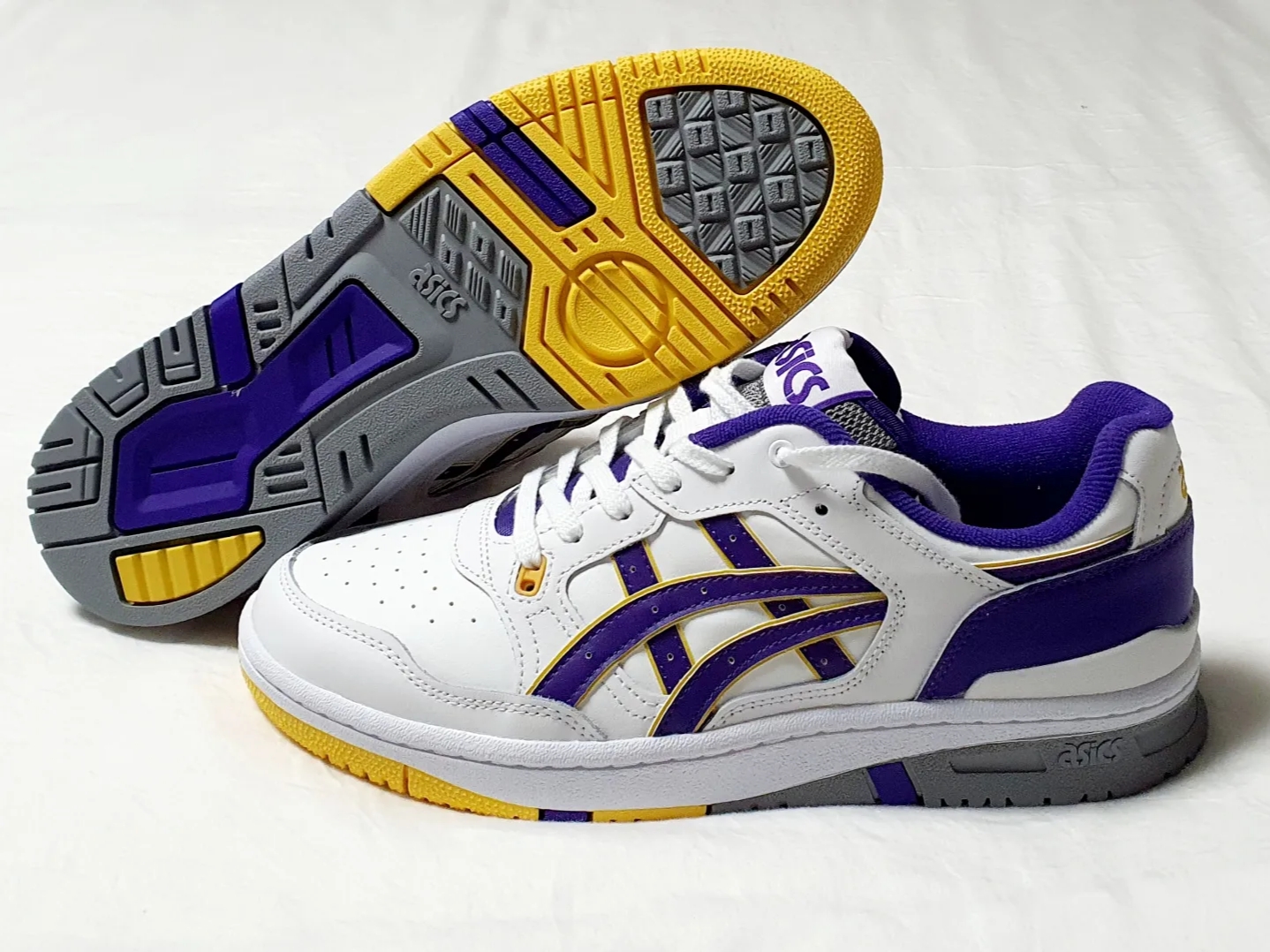 Asics EX89 White Gentry Purple 착용 스타일 - 1