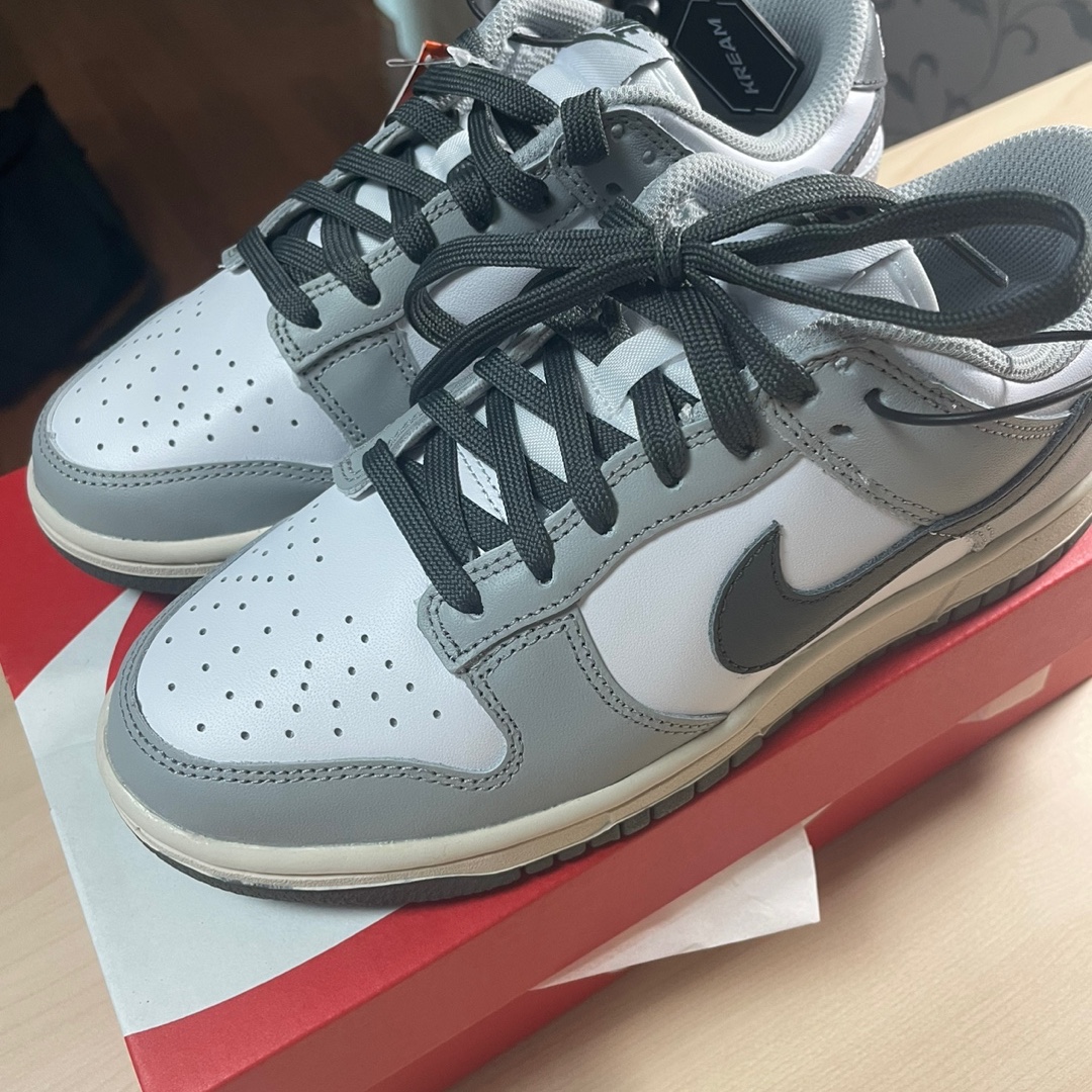 (W) Nike Dunk Low Light Smoke Grey 착용 스타일