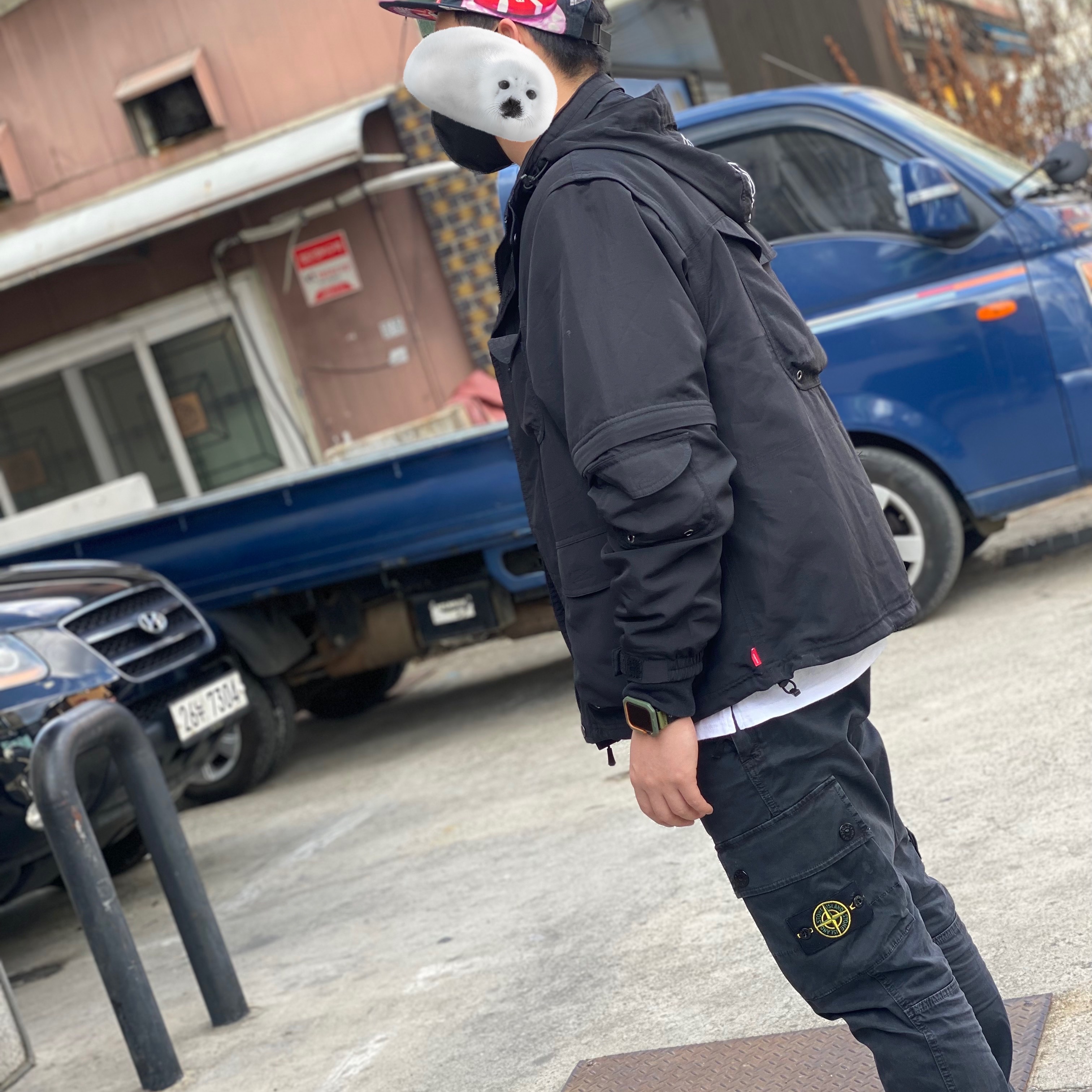 Supreme x The North Face Trekking Convertible Jacket Black - 22SS, Jordan 1 Mid SE Infrared 23 착용 스타일 - 2