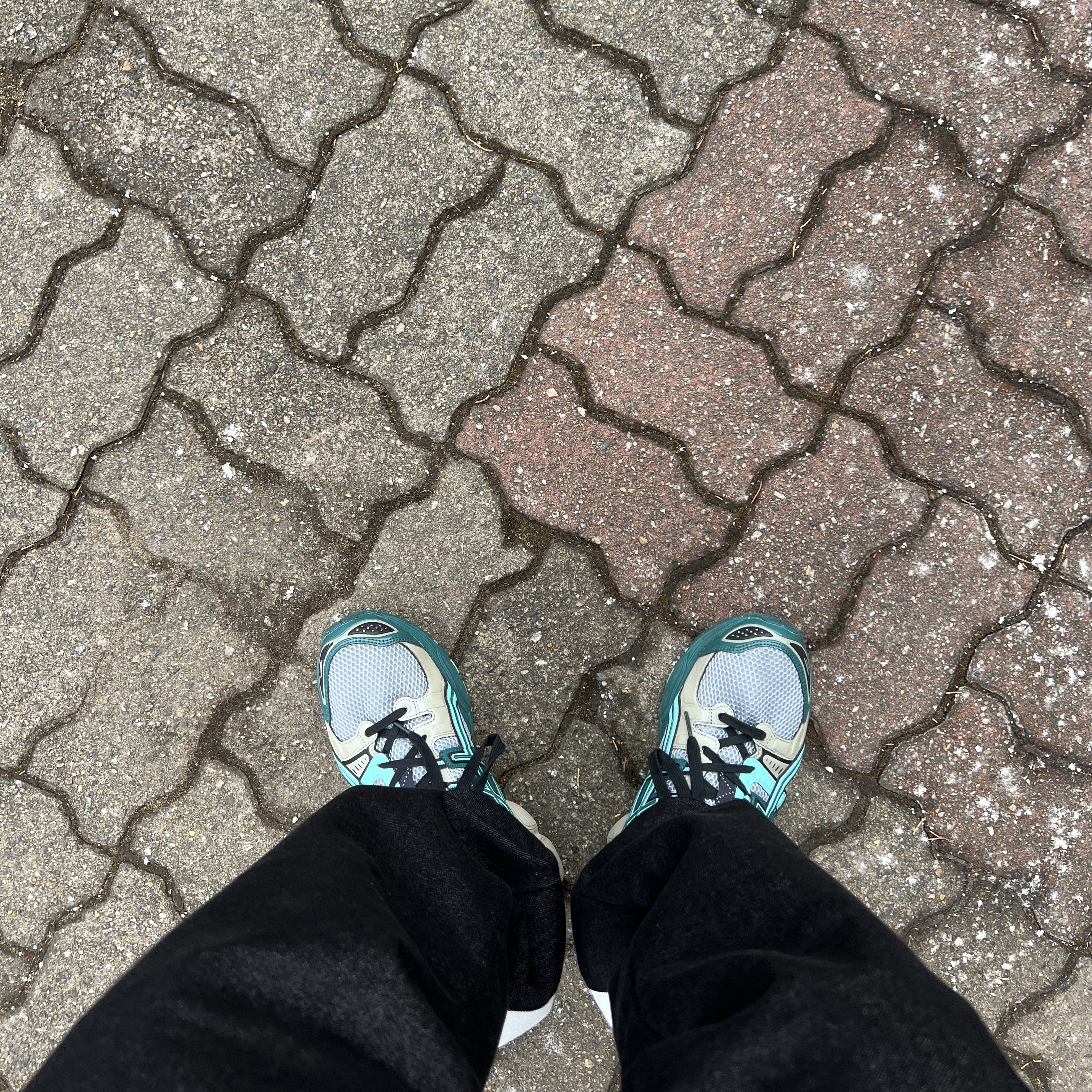 Asics UB3-S Gel-Nimbus 9 Piedmont Grey 착용 스타일 - 3